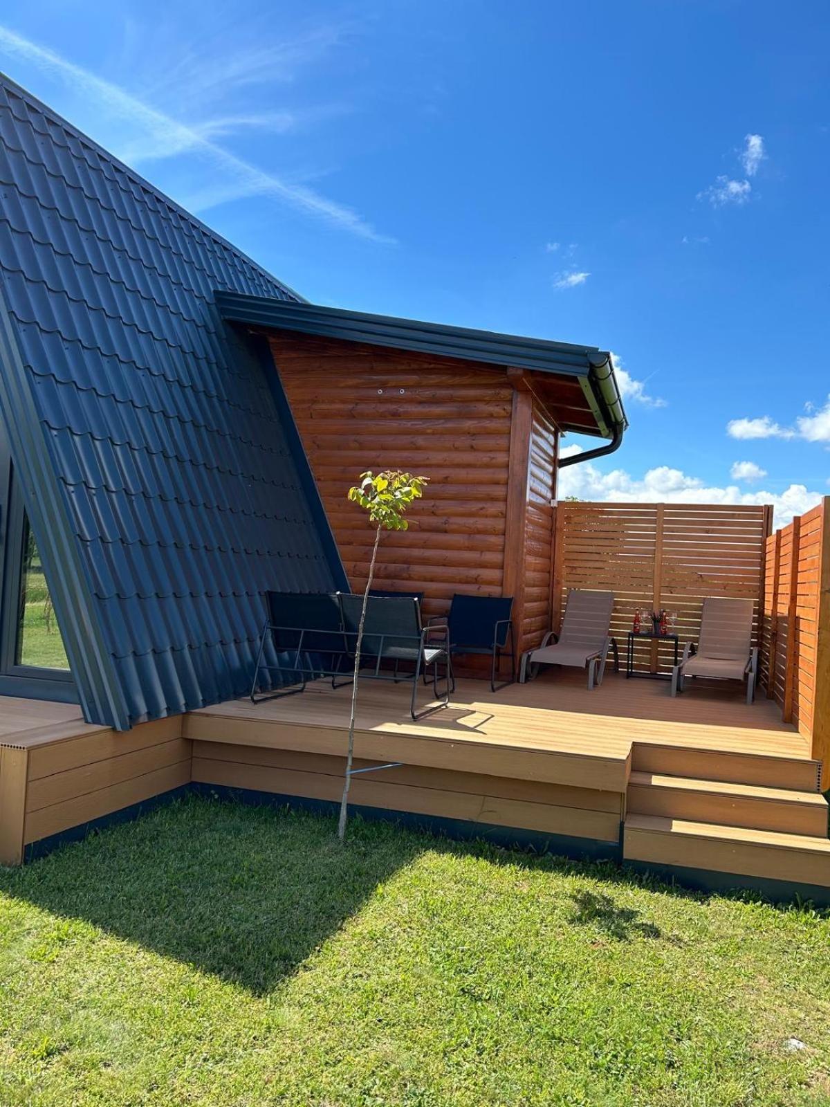 Honey Glamping Resort with jacuzzi