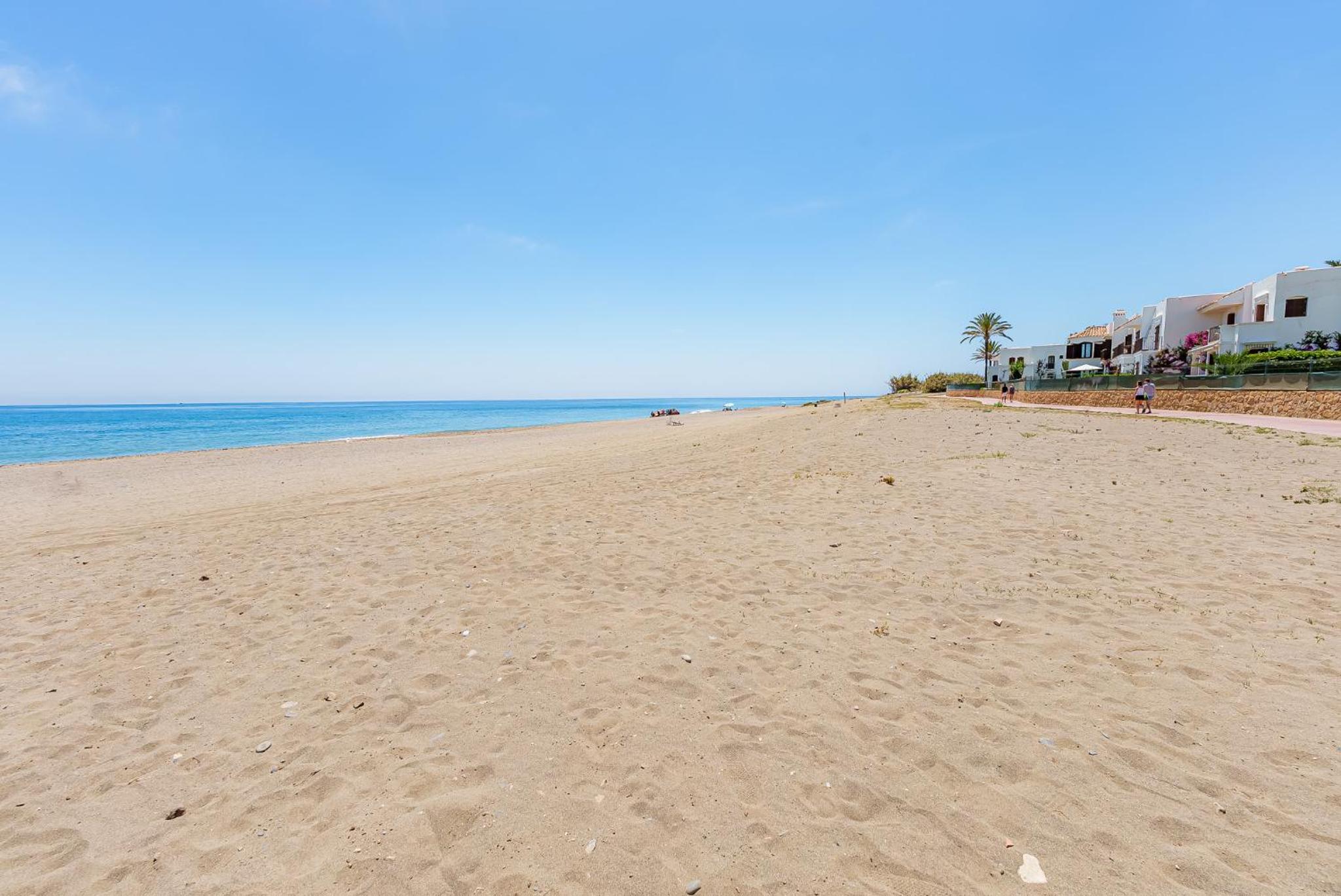 Olas de Calma Apartment | Peaceful Retreat