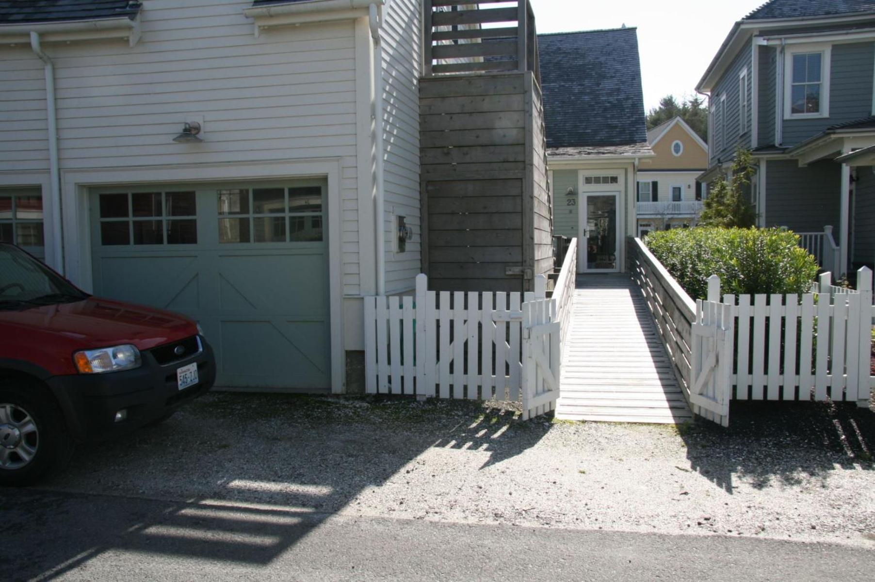 Photo 24