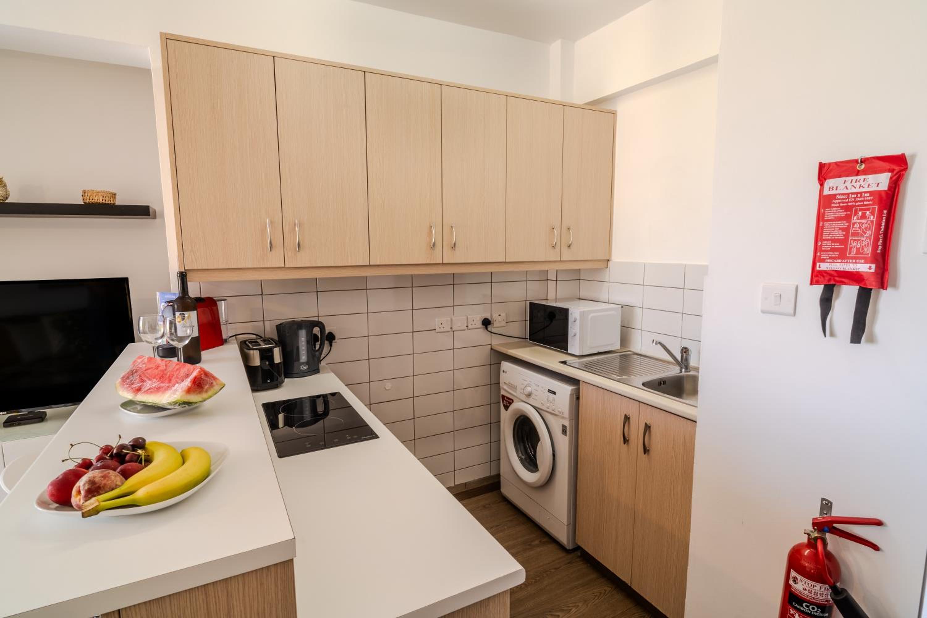 Finikoudes Seaview Vibe 1 Bdr Flat