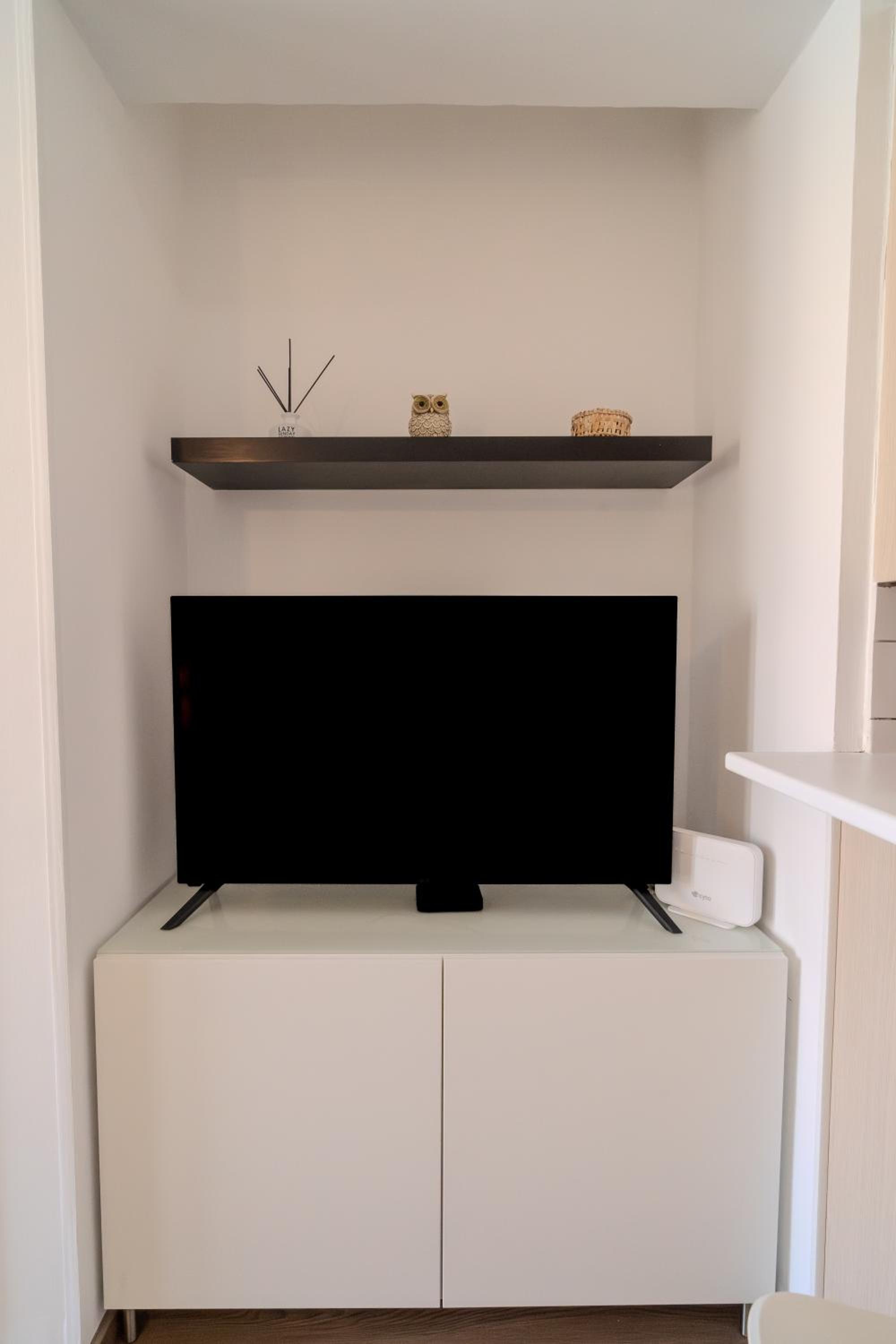 Finikoudes Seaview Vibe 1 Bdr Flat