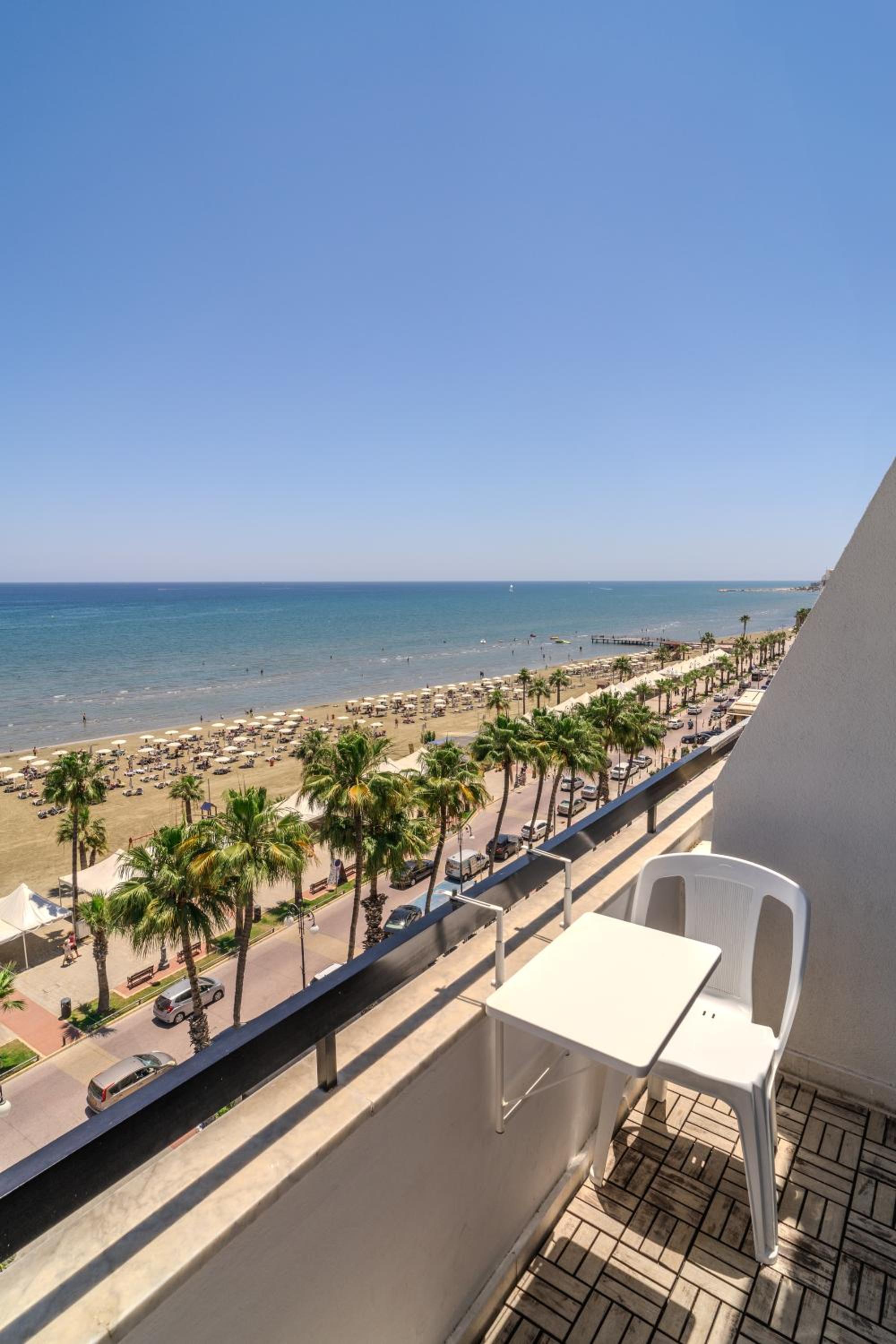 Finikoudes Seaview Vibe 1 Bdr Flat