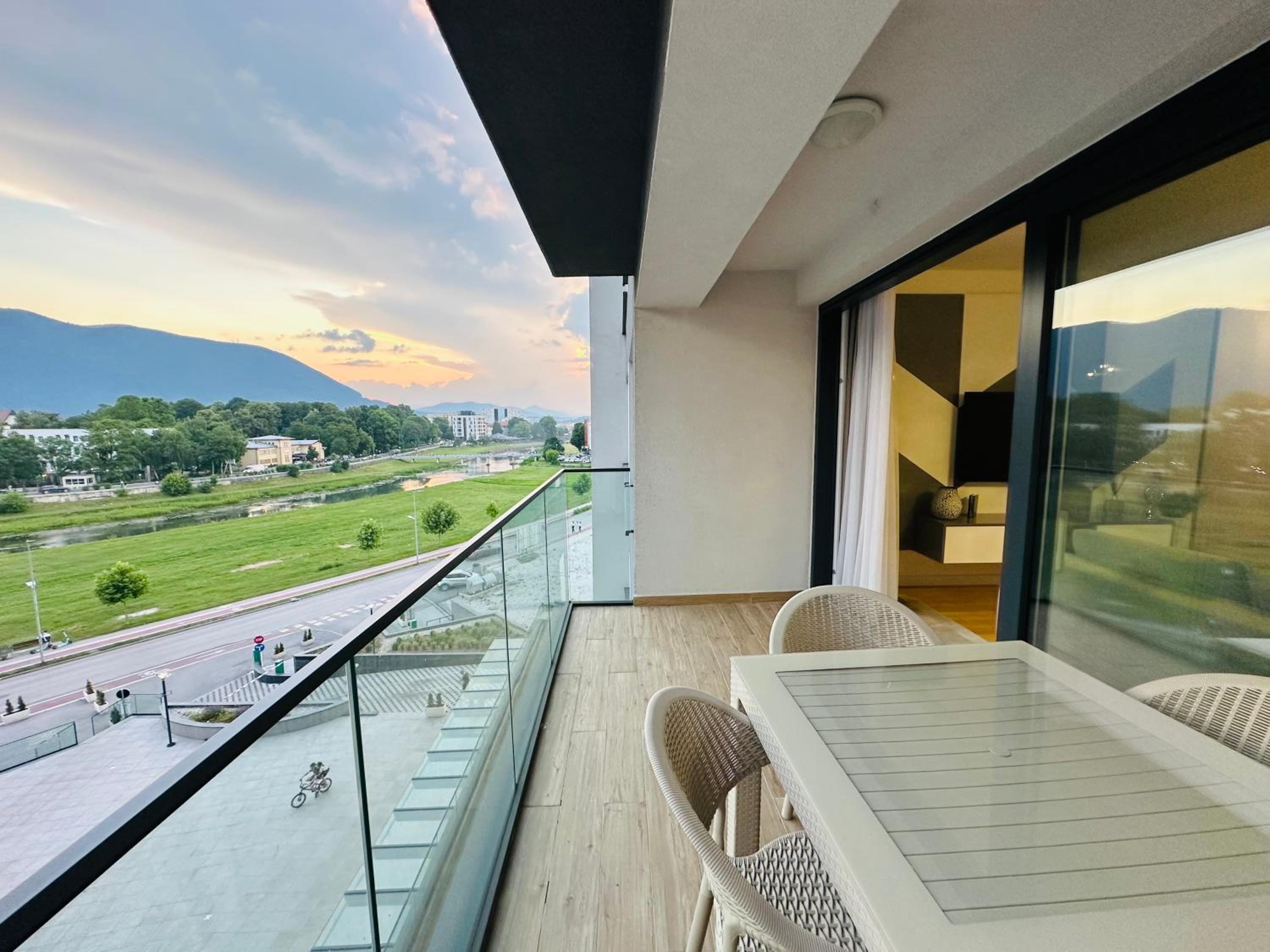 River Walk - Luxury VIP Apartment Ilidža