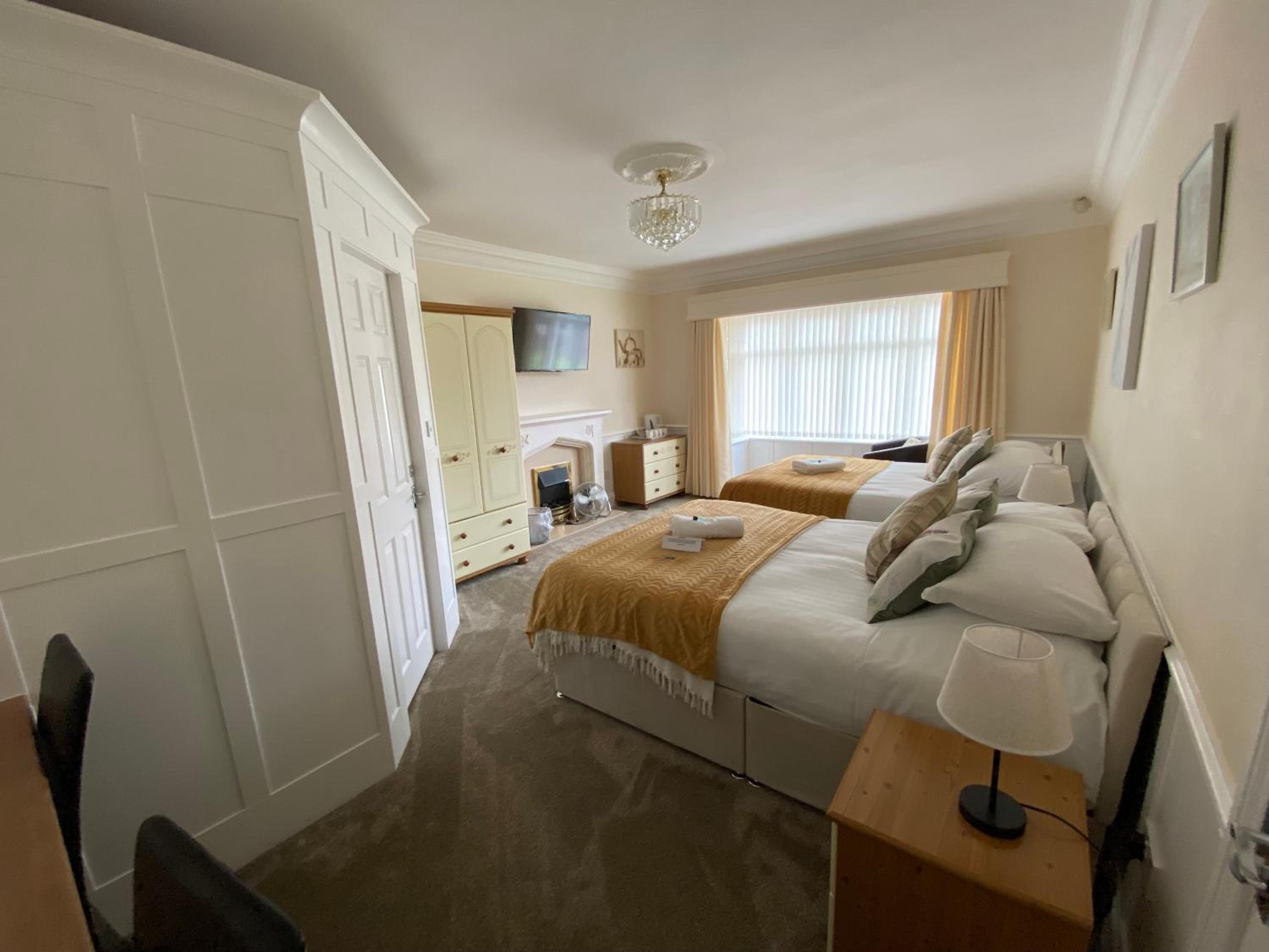 Parkside Guest House
