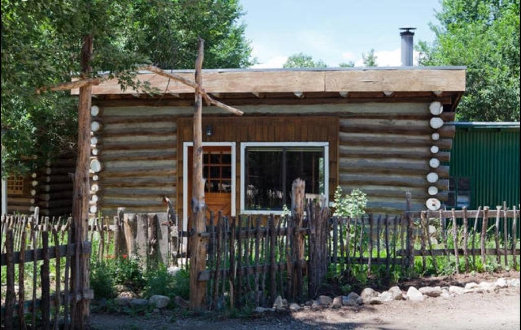 Taos Goji Farm & Eco-Lodge Retreat