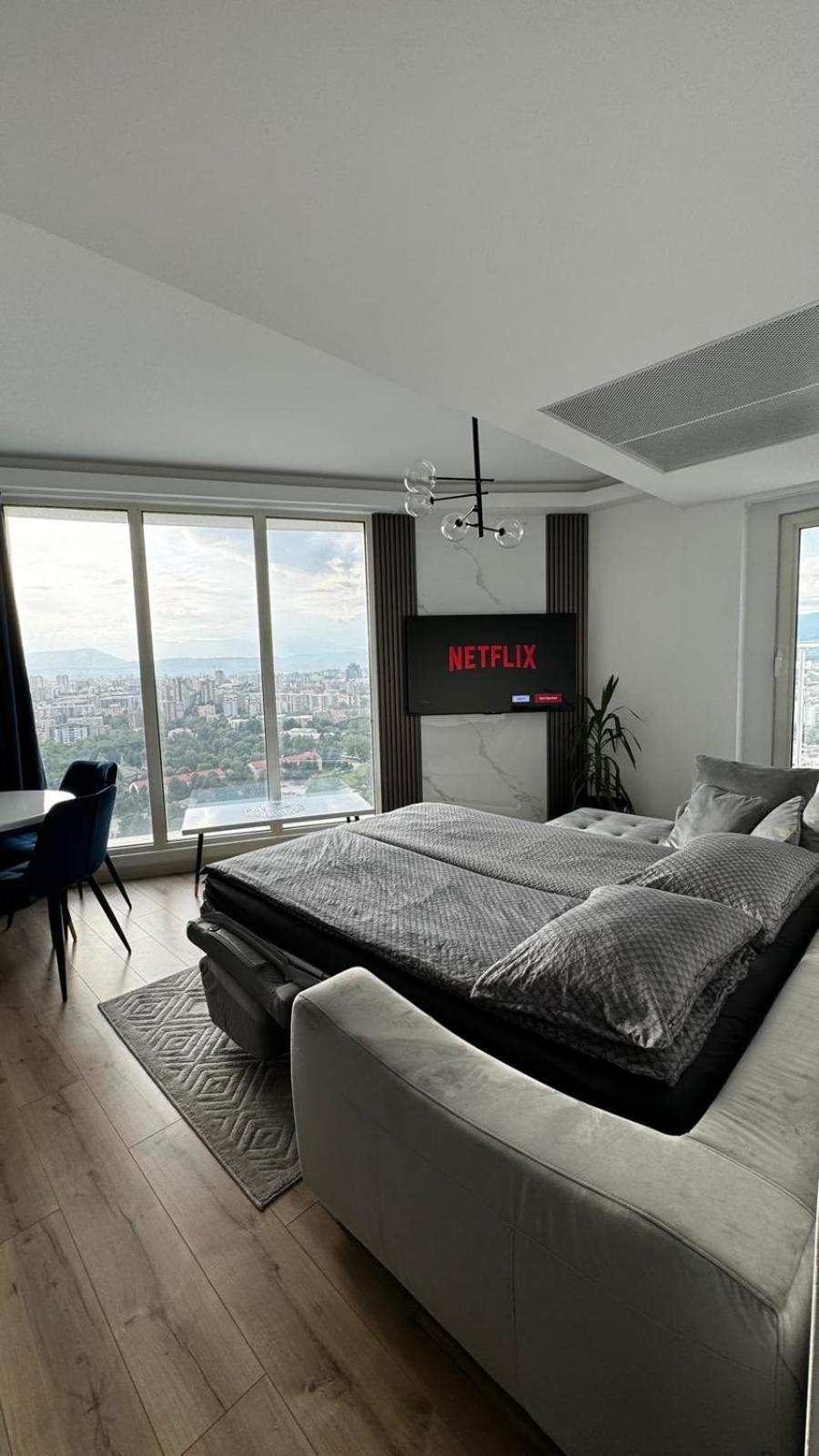 Royal Suite on the 24th Sky view 2