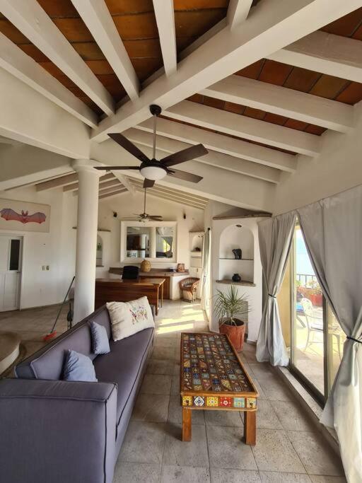 Penthouse in Los Tules with amazing ocean views