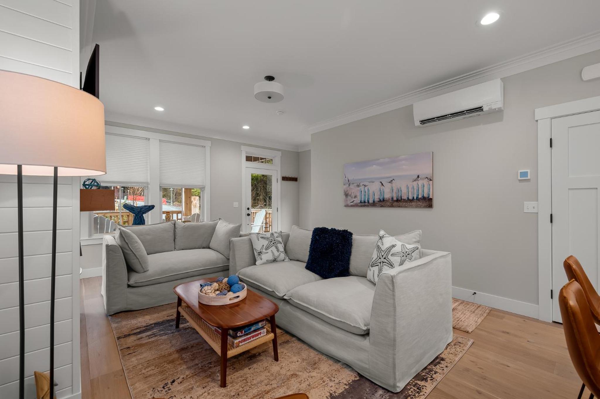 Sparkys Den by Seabrook Hospitality view 5