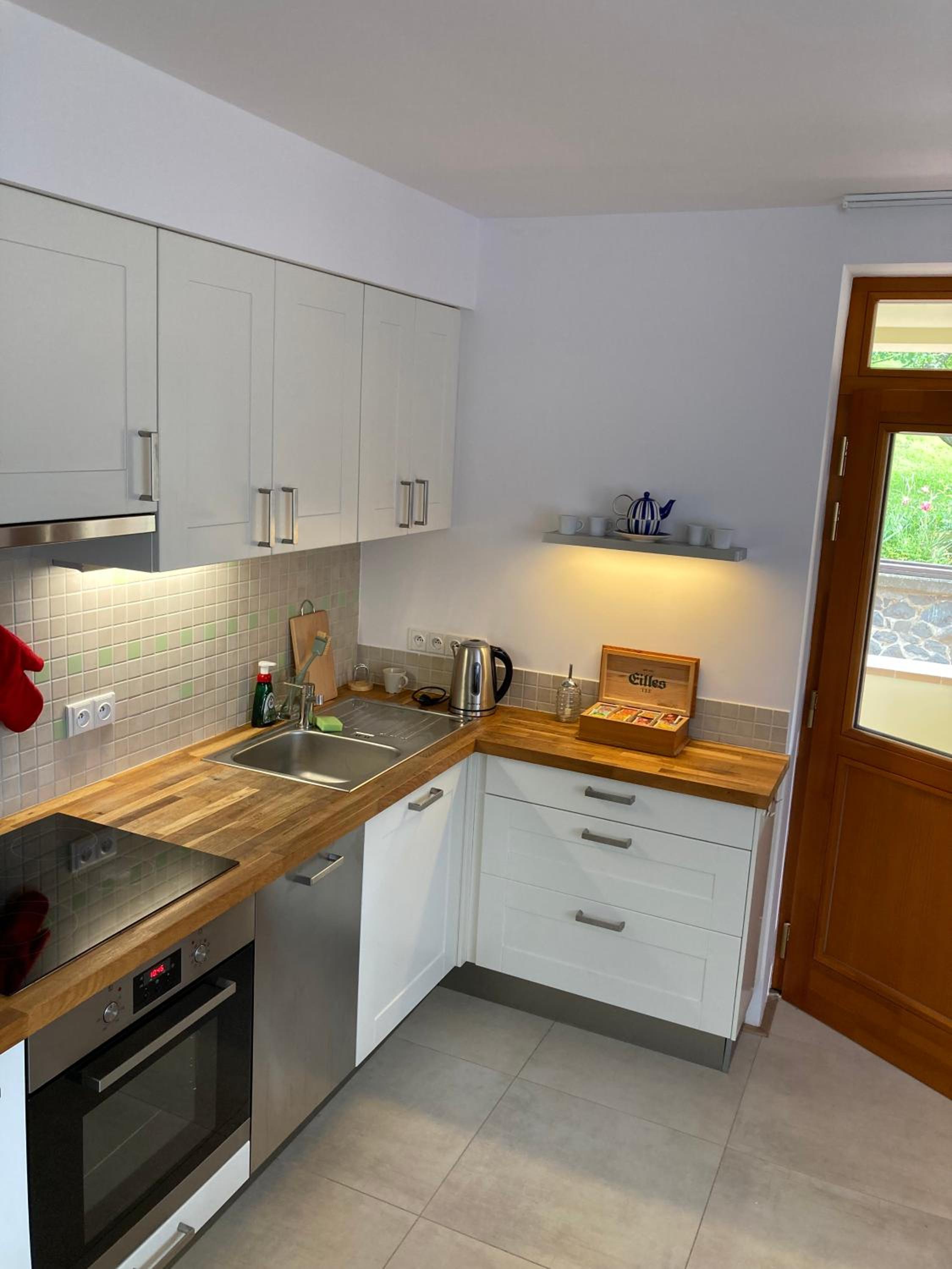 Ústí nad Labem, Apartmány pod hradem Střekovem