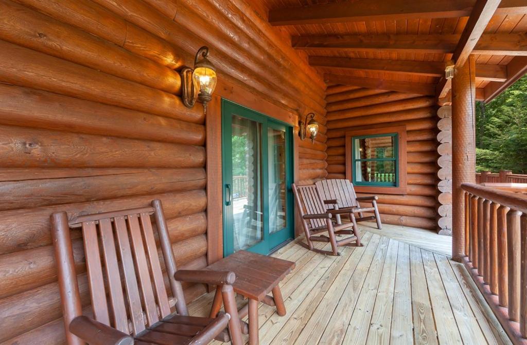 Legend Crest Lodge by Eden Crest