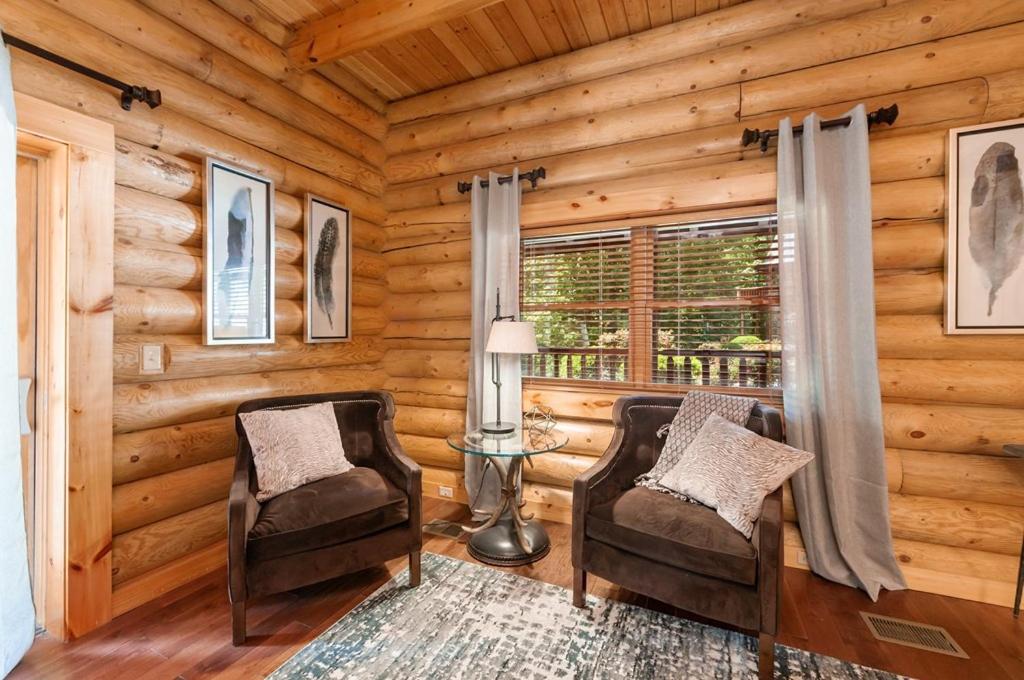 Legend Crest Lodge by Eden Crest