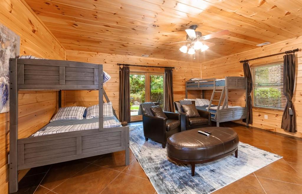 Legend Crest Lodge by Eden Crest
