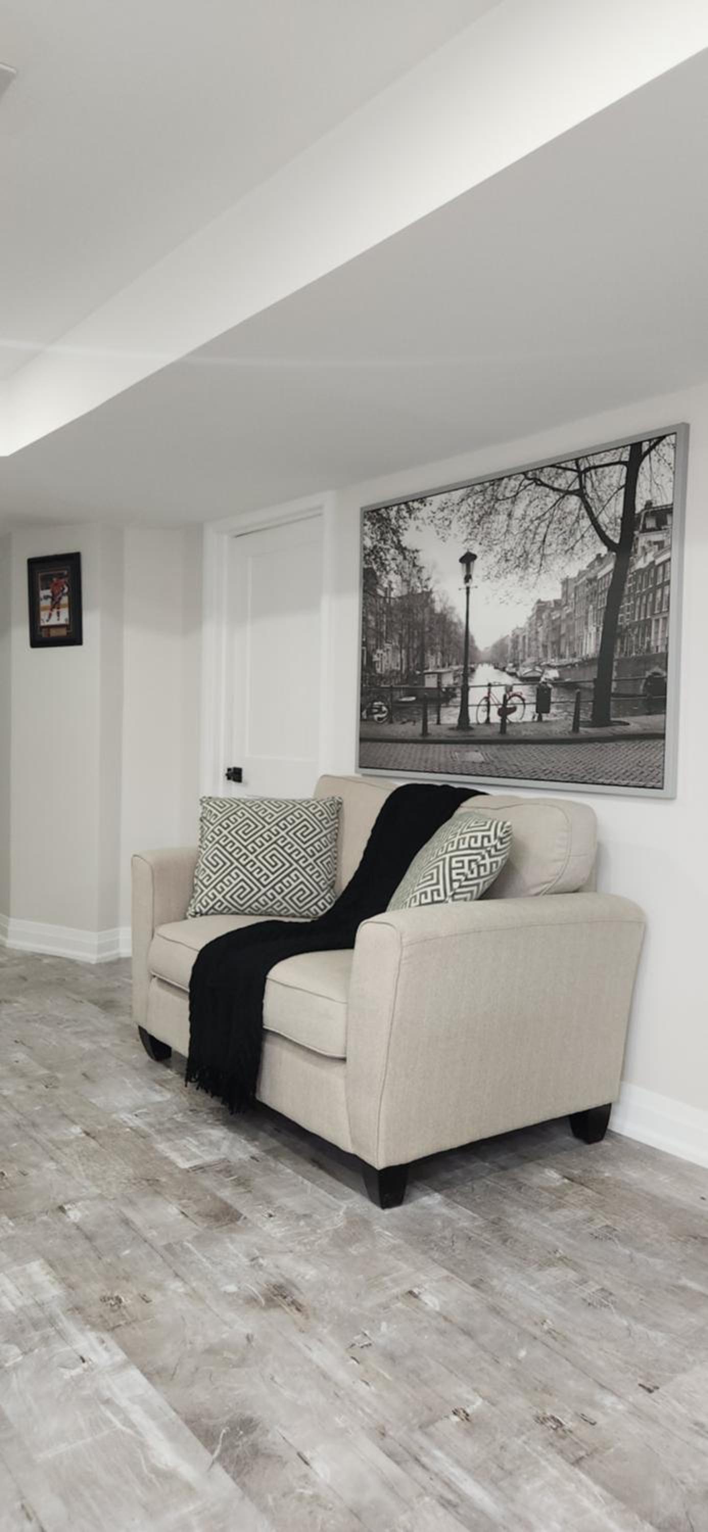 Kitchener Vacations - Cozy 2 Bedroom Home with Private Side Entrance  Self Check-in Kitchener - Property Image 4