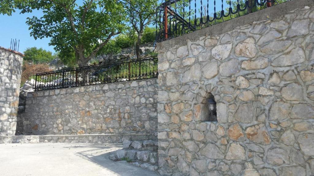 Hyka Stone House Shkoder