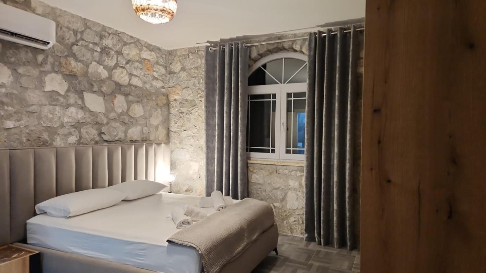 Hyka Stone House Shkoder
