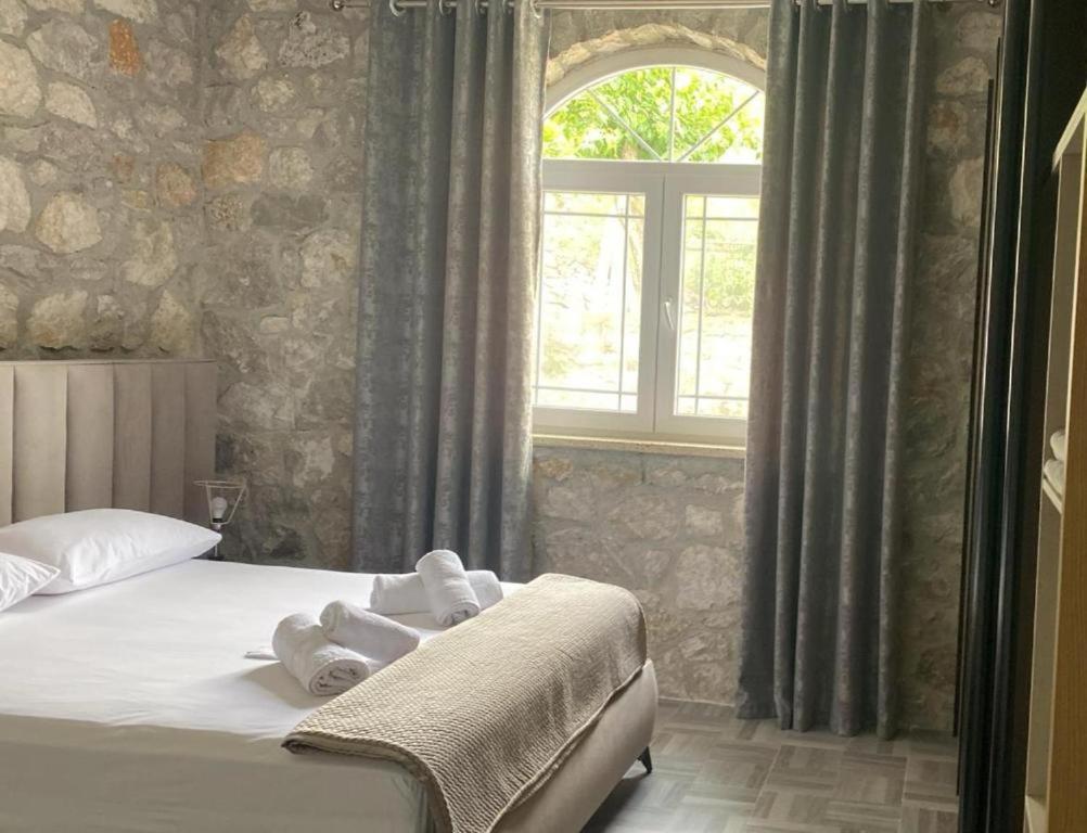 Hyka Stone House Shkoder