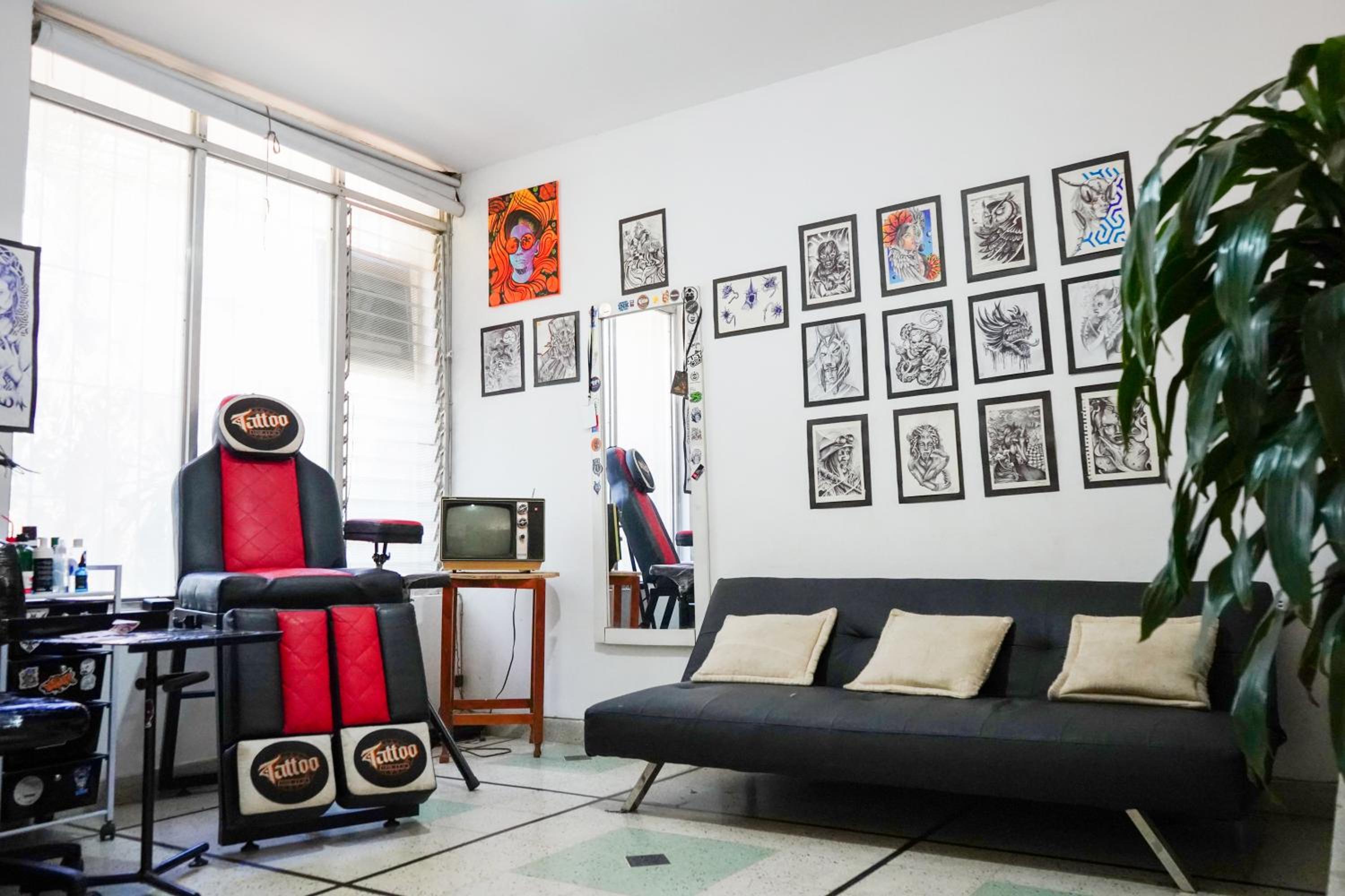 Casa Babylon