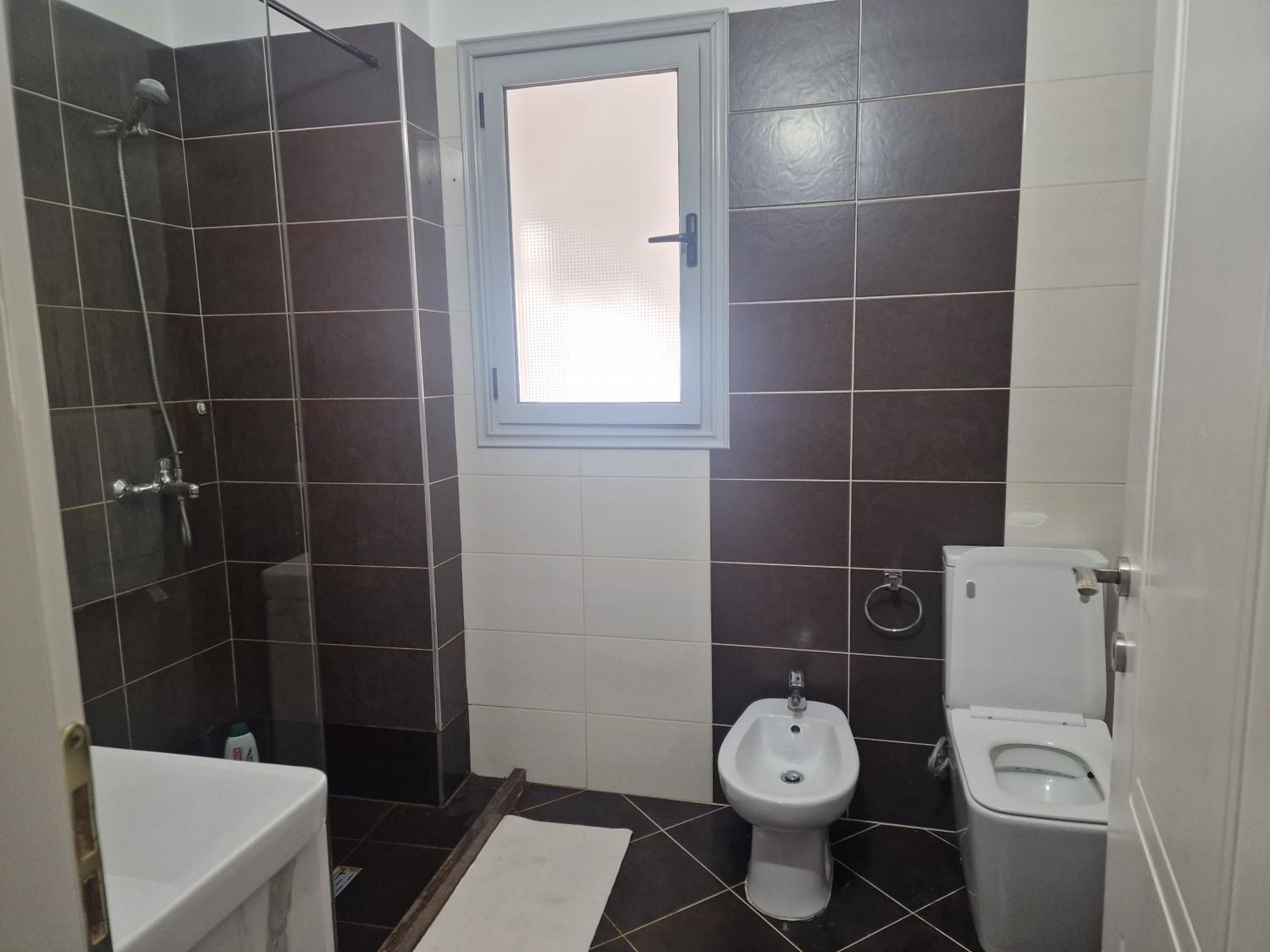 Caushi Apartment