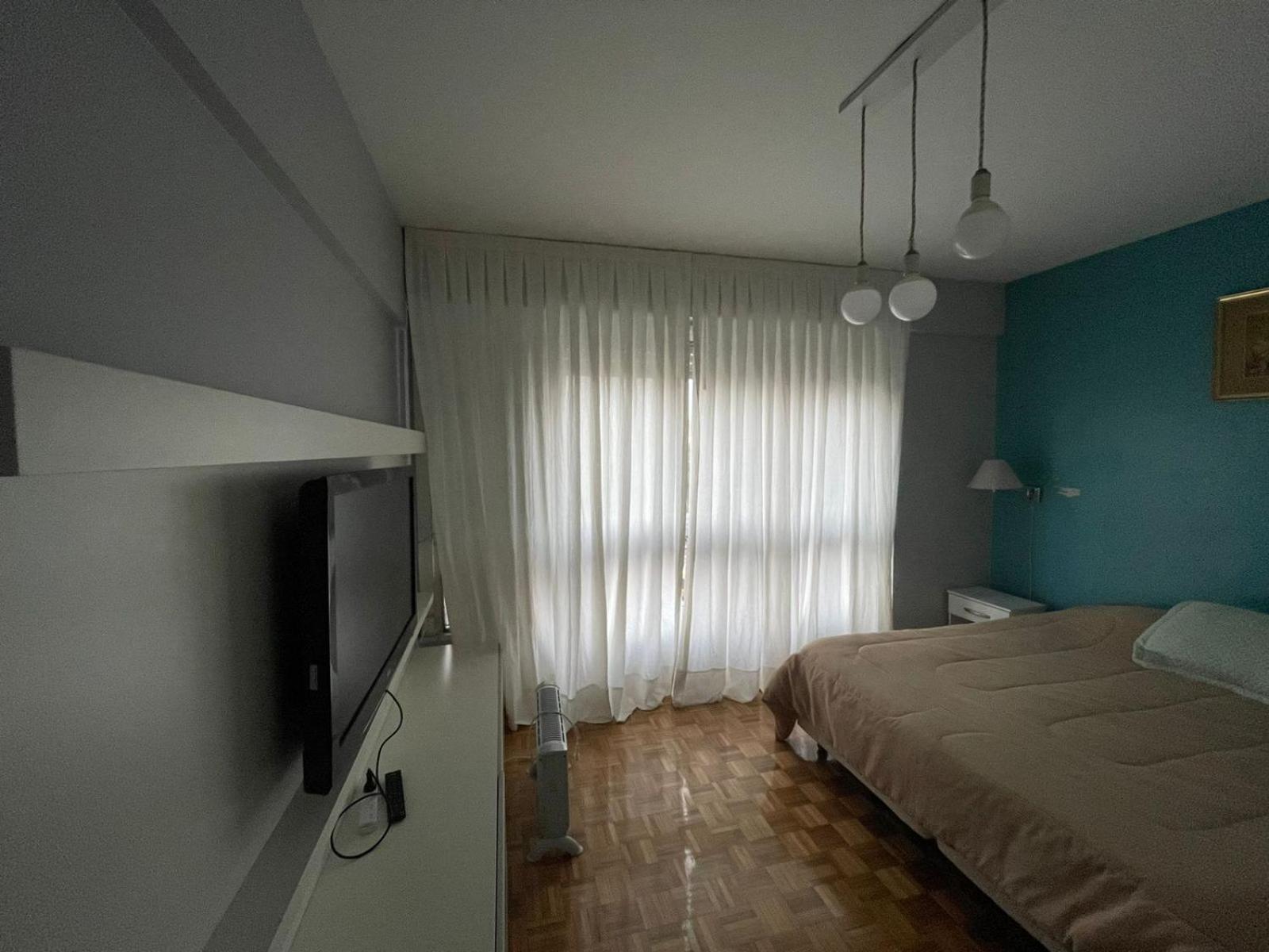 Stylish 3 BR Family Apt in Palermo