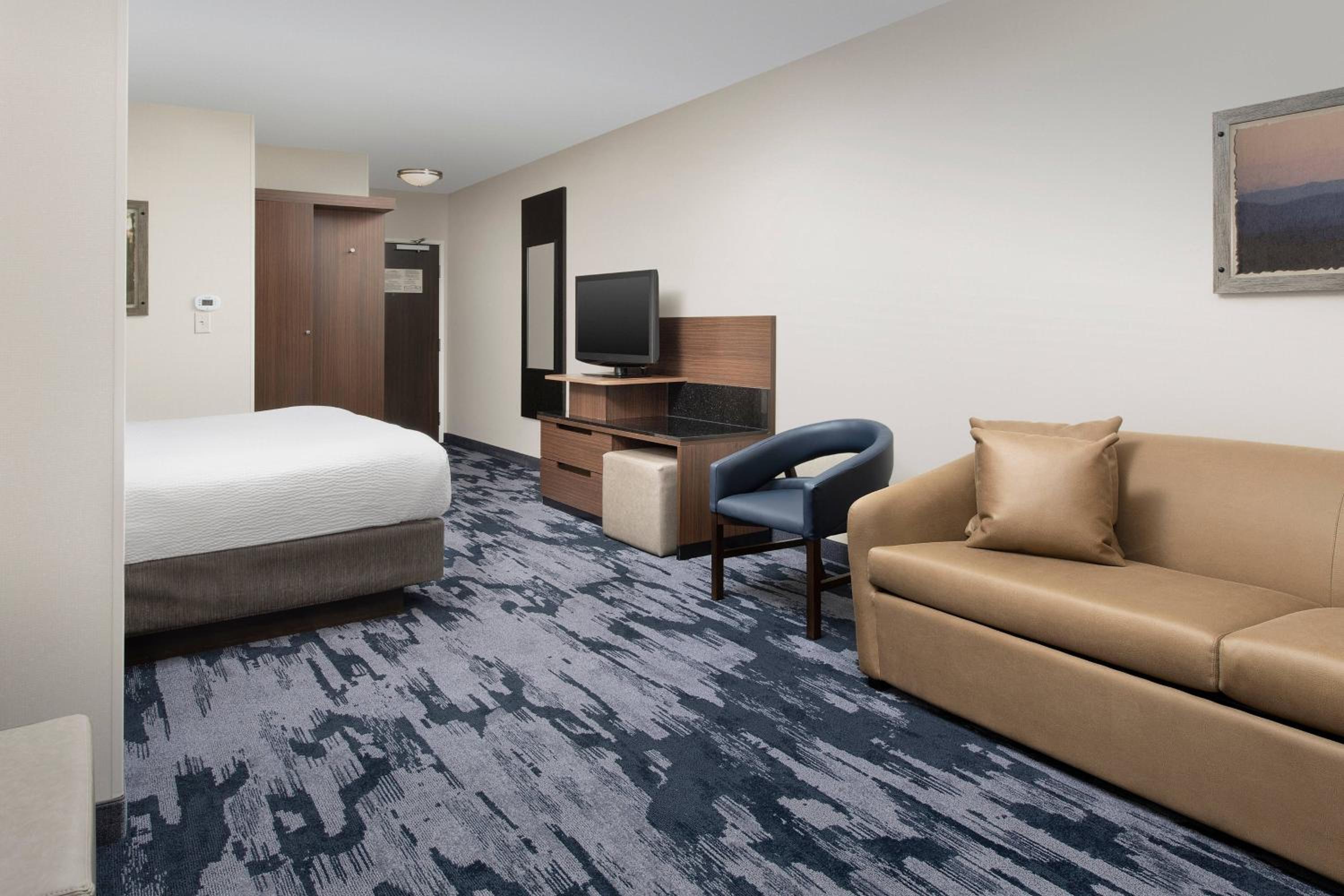 Fairfield Inn Suites Baltimore BWI Airport - Property Image 19