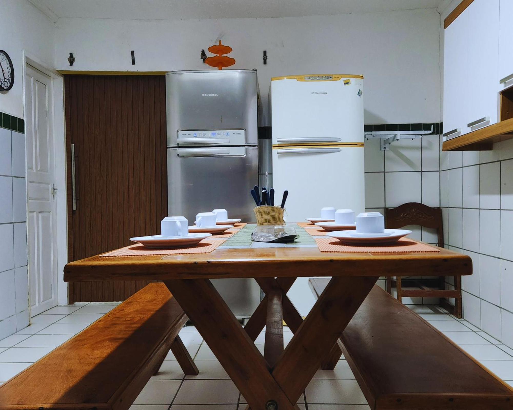 GRA325 | Spacious Retreat with Pool and Barbecue.