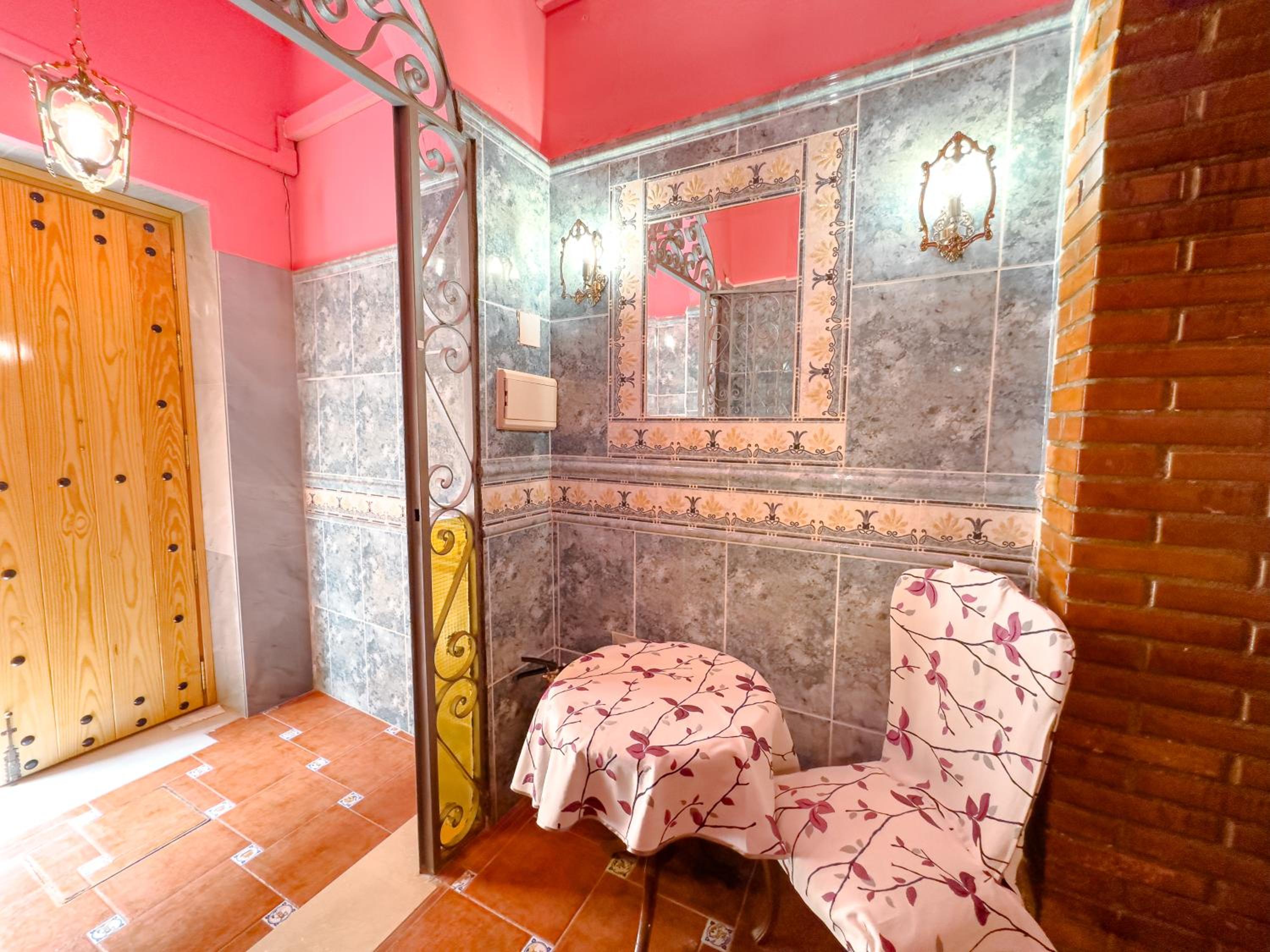 Hostal Habitaciones & Suites Don Pepín