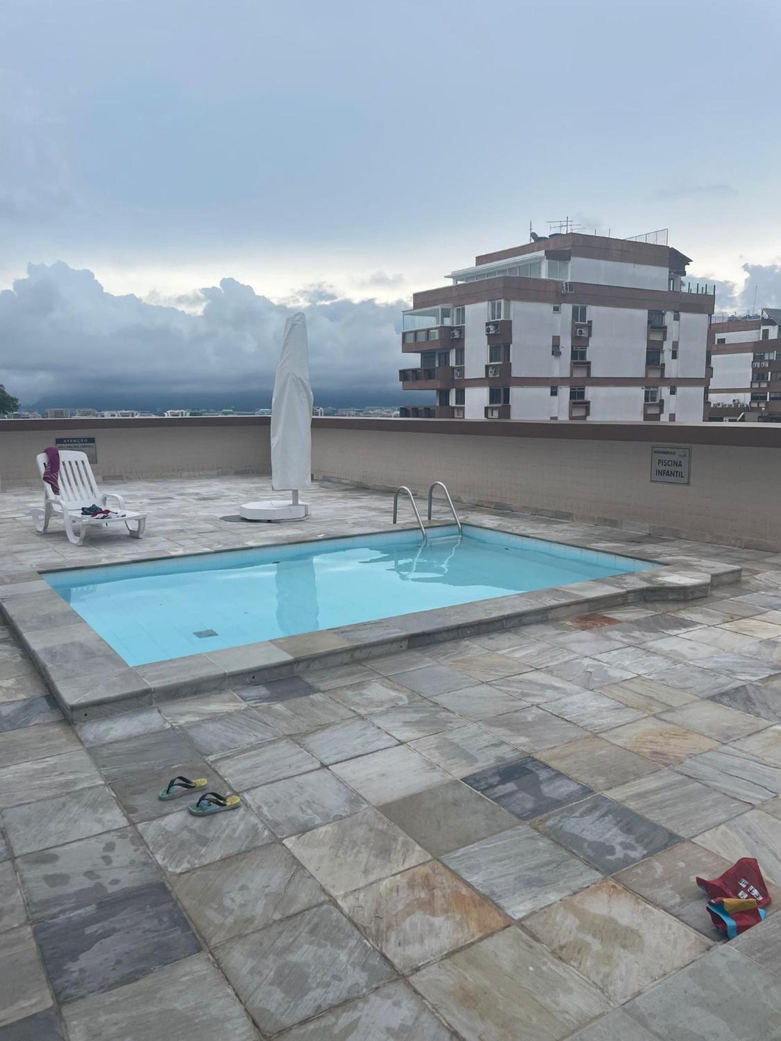 Beachfront Condo Large Apartament