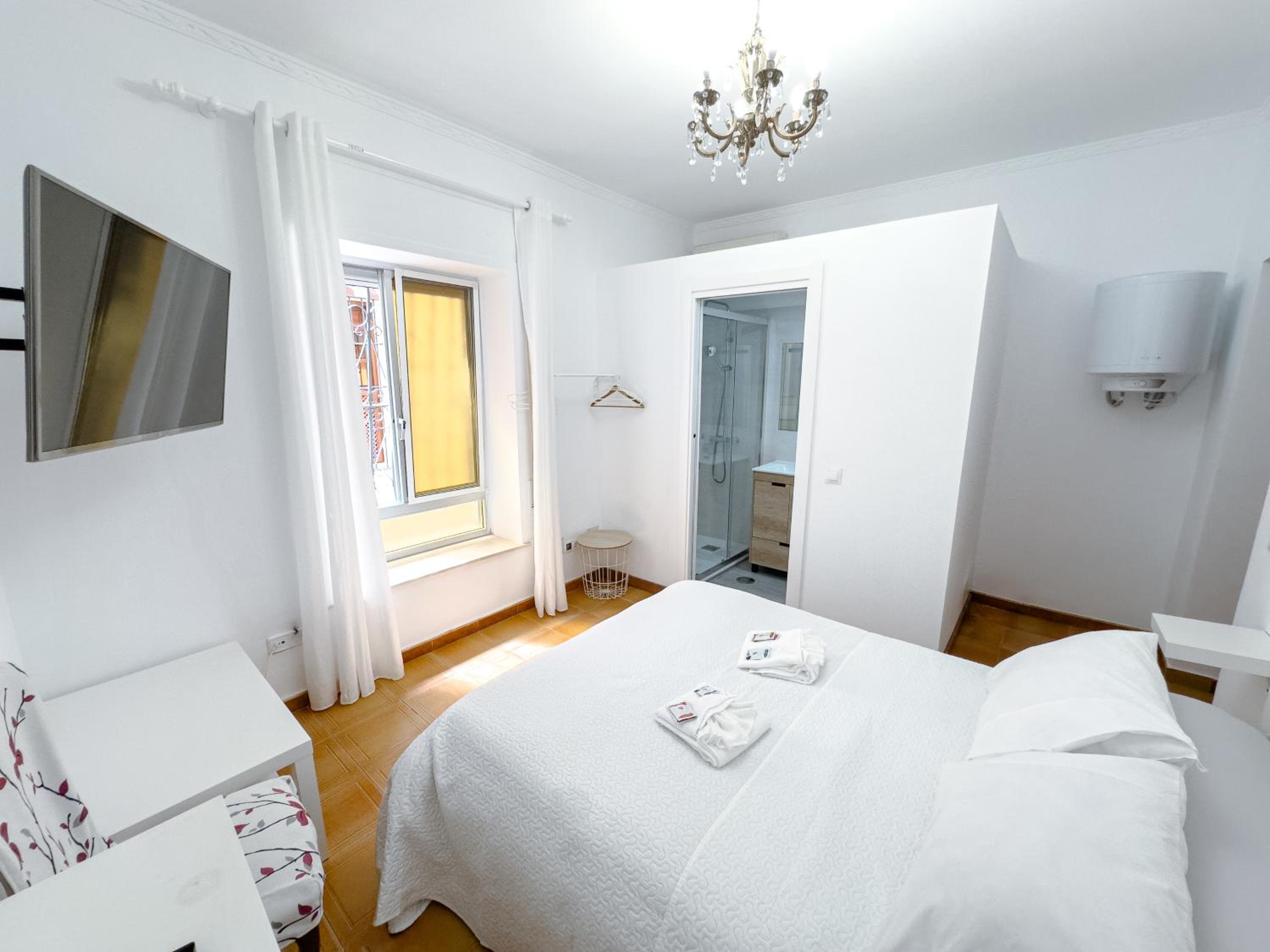 Hostal Habitaciones & Suites Don Pepín