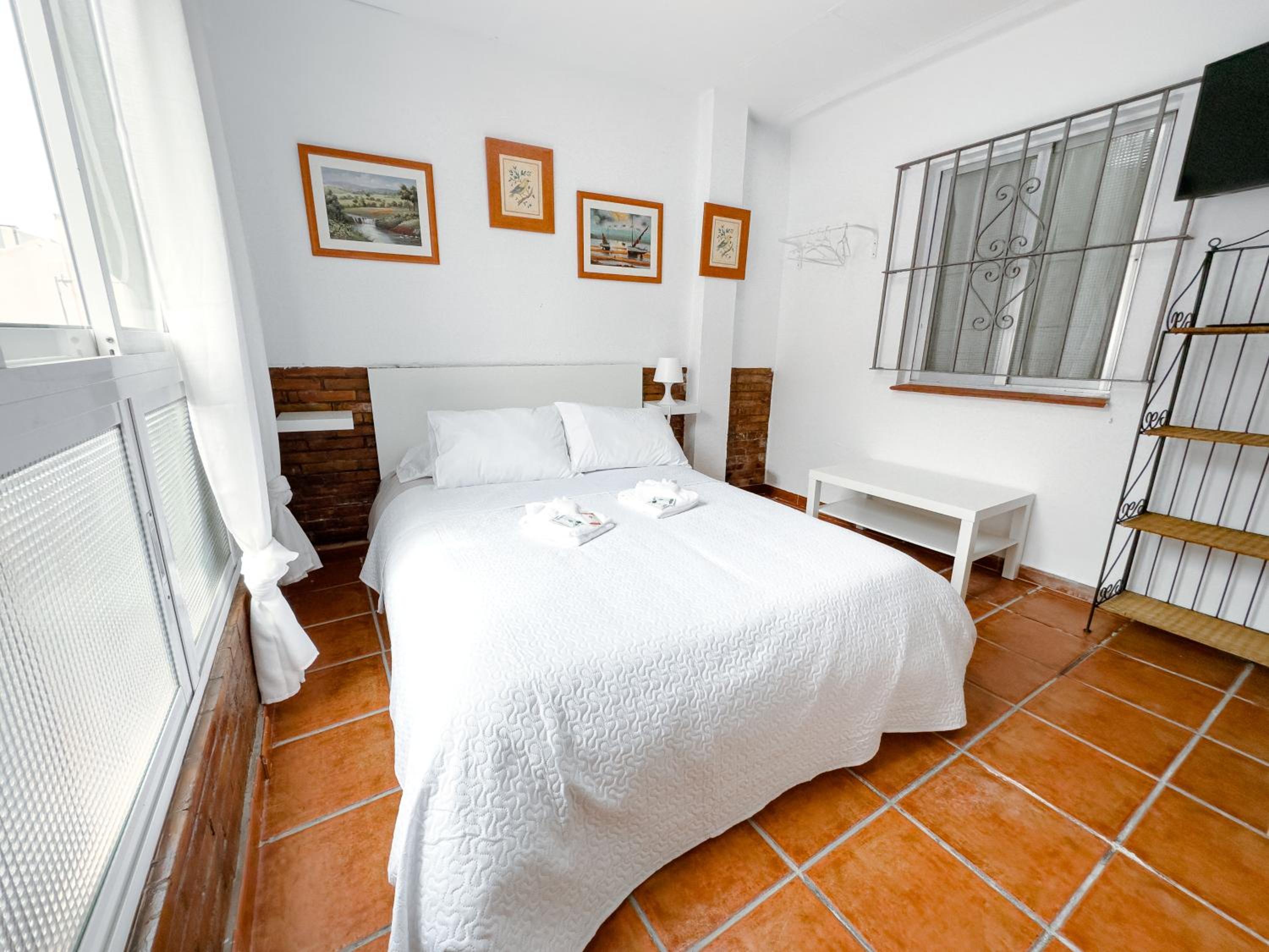 Hostal Habitaciones & Suites Don Pepín