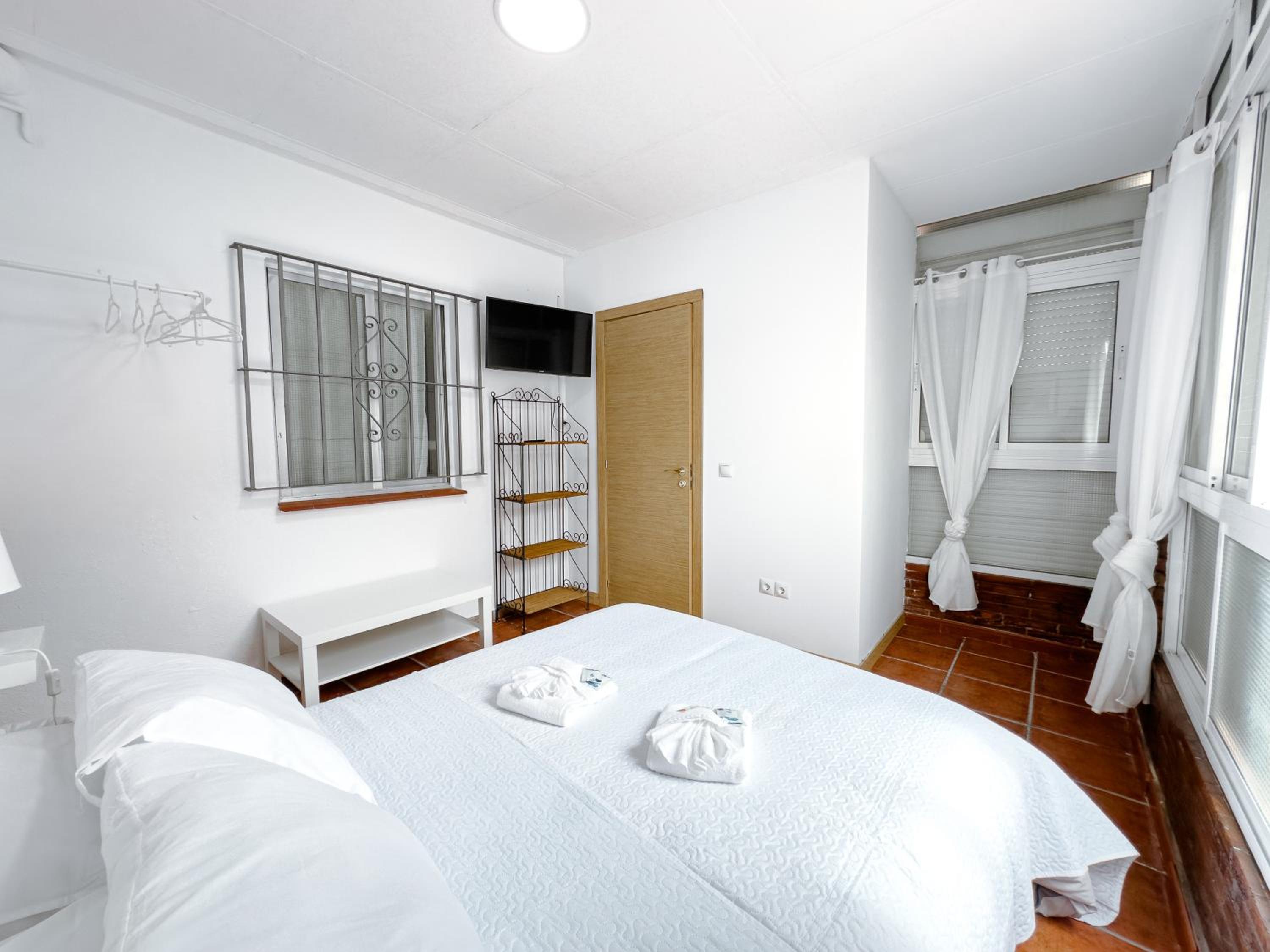 Hostal Habitaciones & Suites Don Pepín