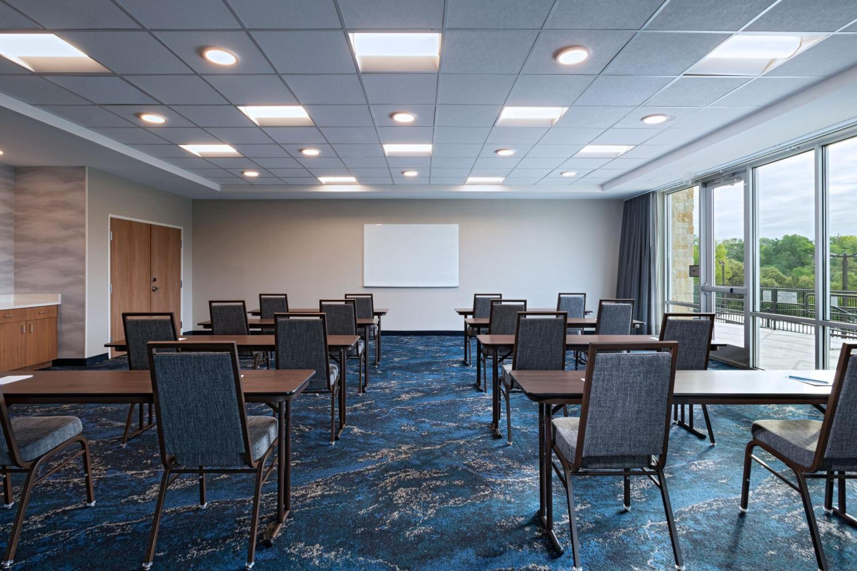 Fairfield by Marriott Inn & Suites Austin Georgetown