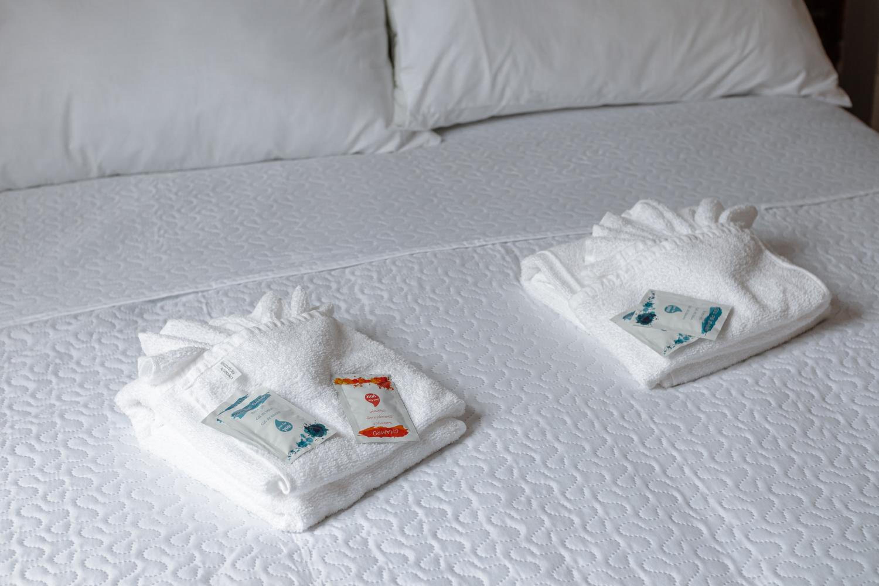 Hostal Habitaciones & Suites Don Pepín