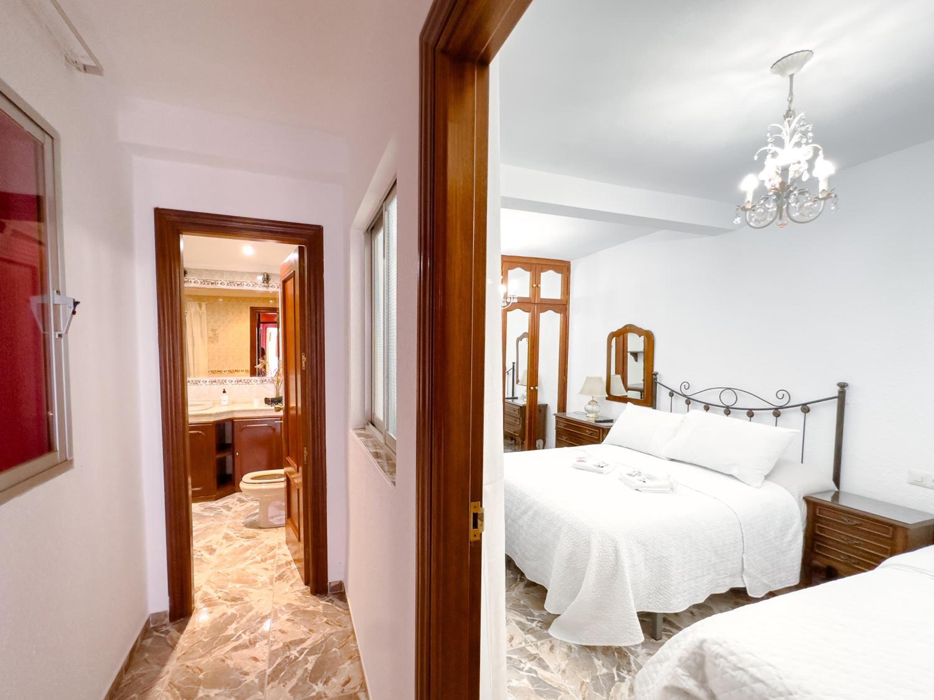 Hostal Habitaciones & Suites Don Pepín