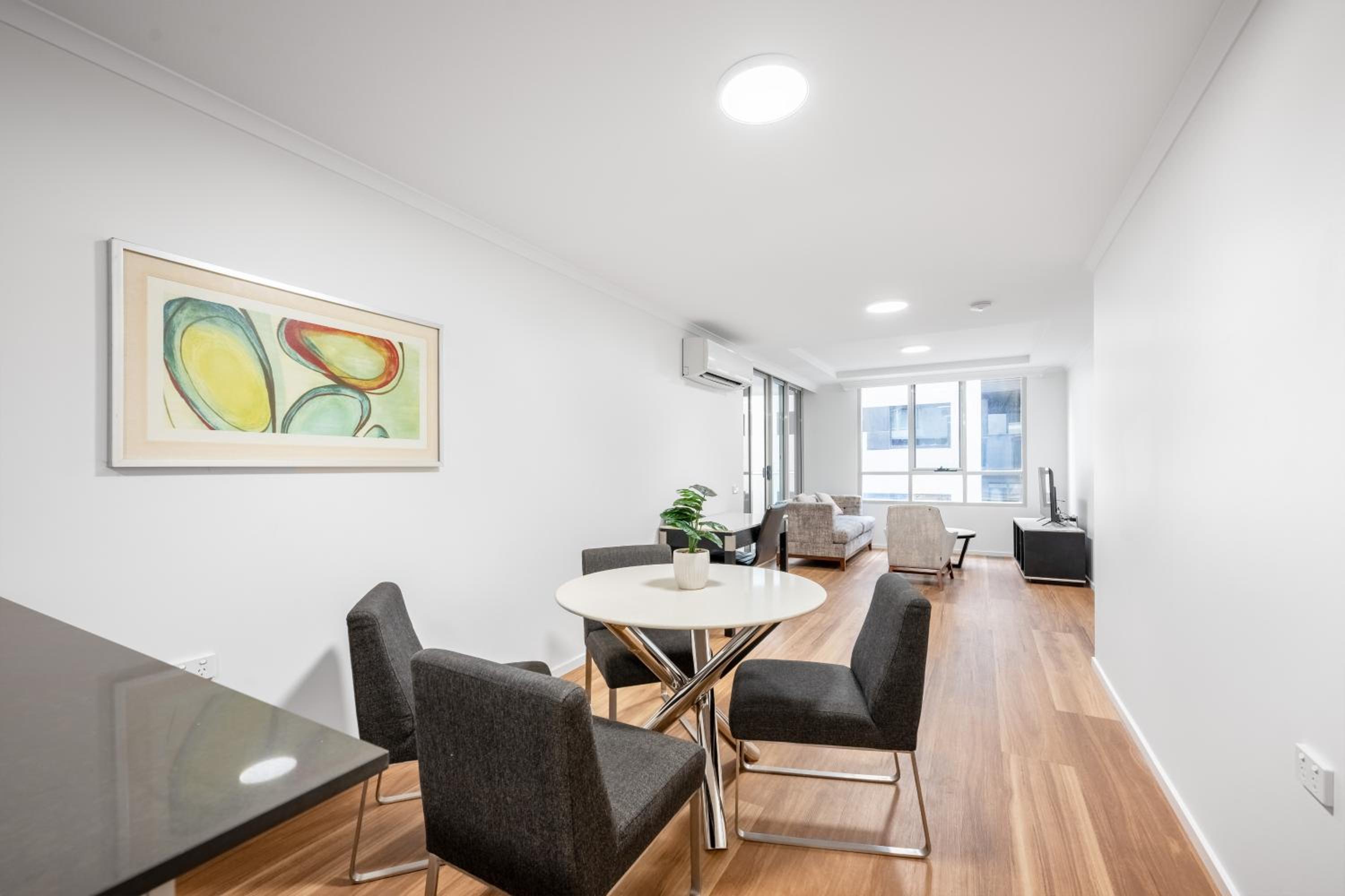 Serain Apartment on Northbourne Ave Canberra 