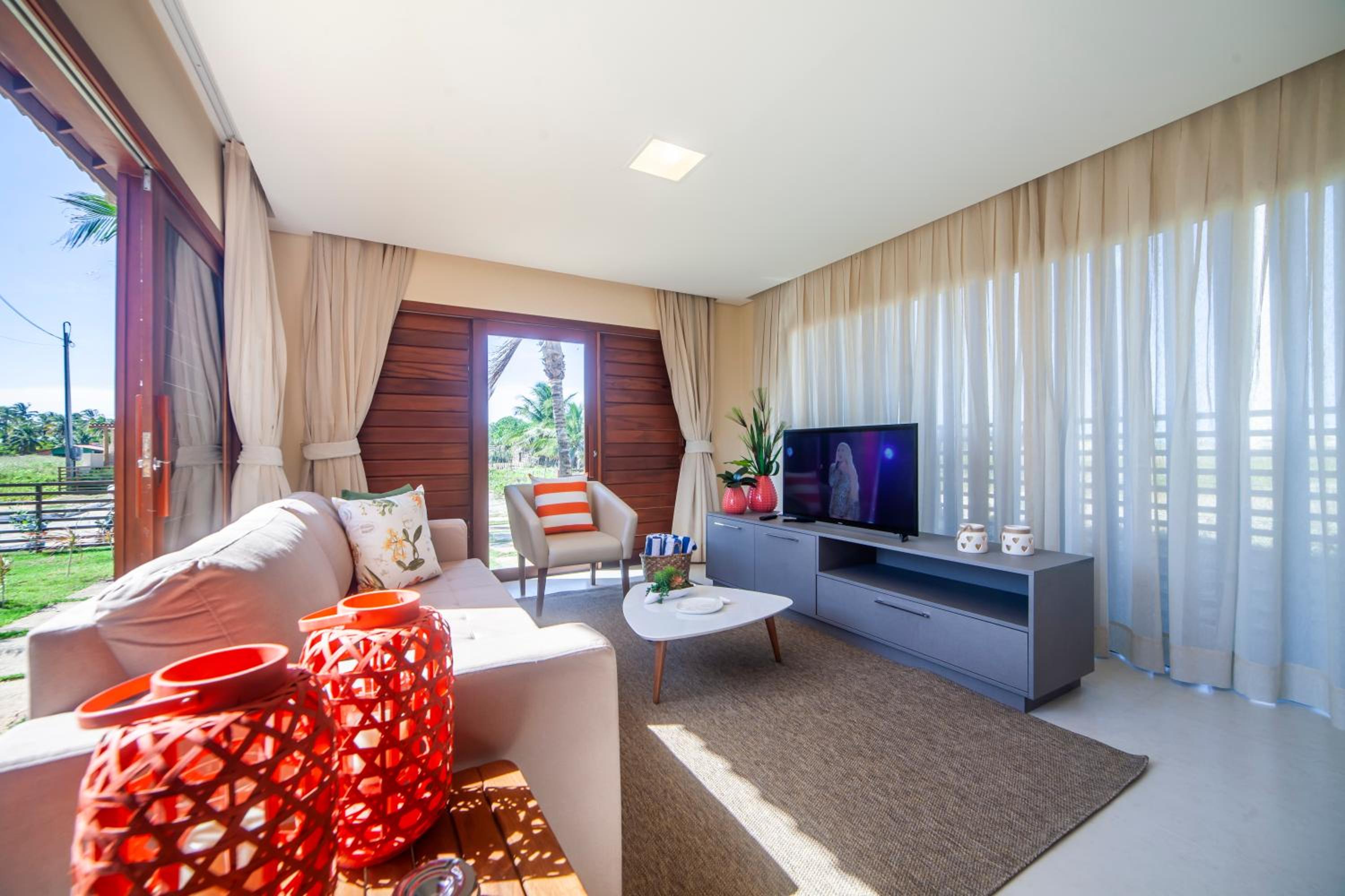 Illa Blue Village