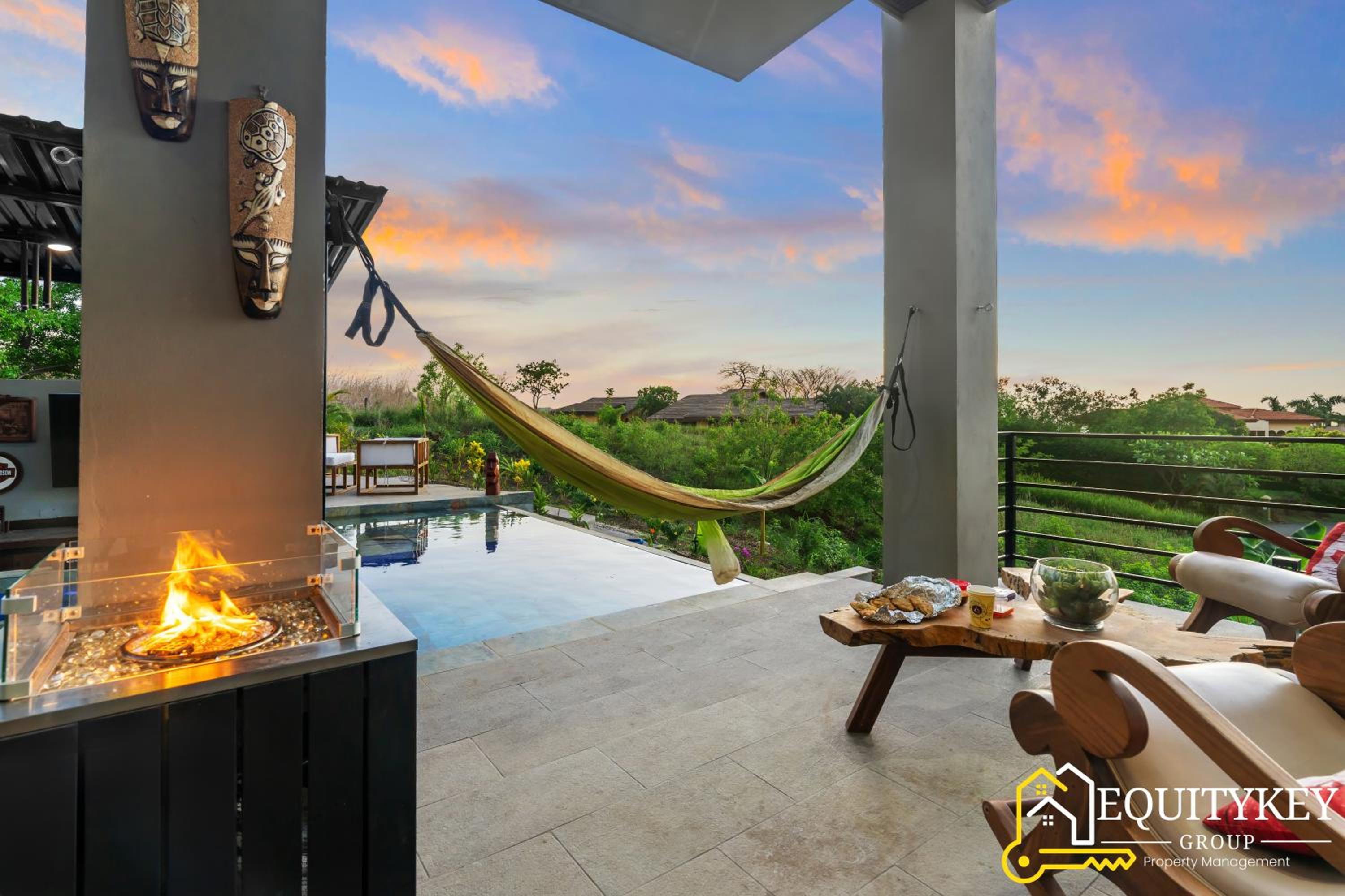 Casa Luna Amarillo - Your Pacific Escape!