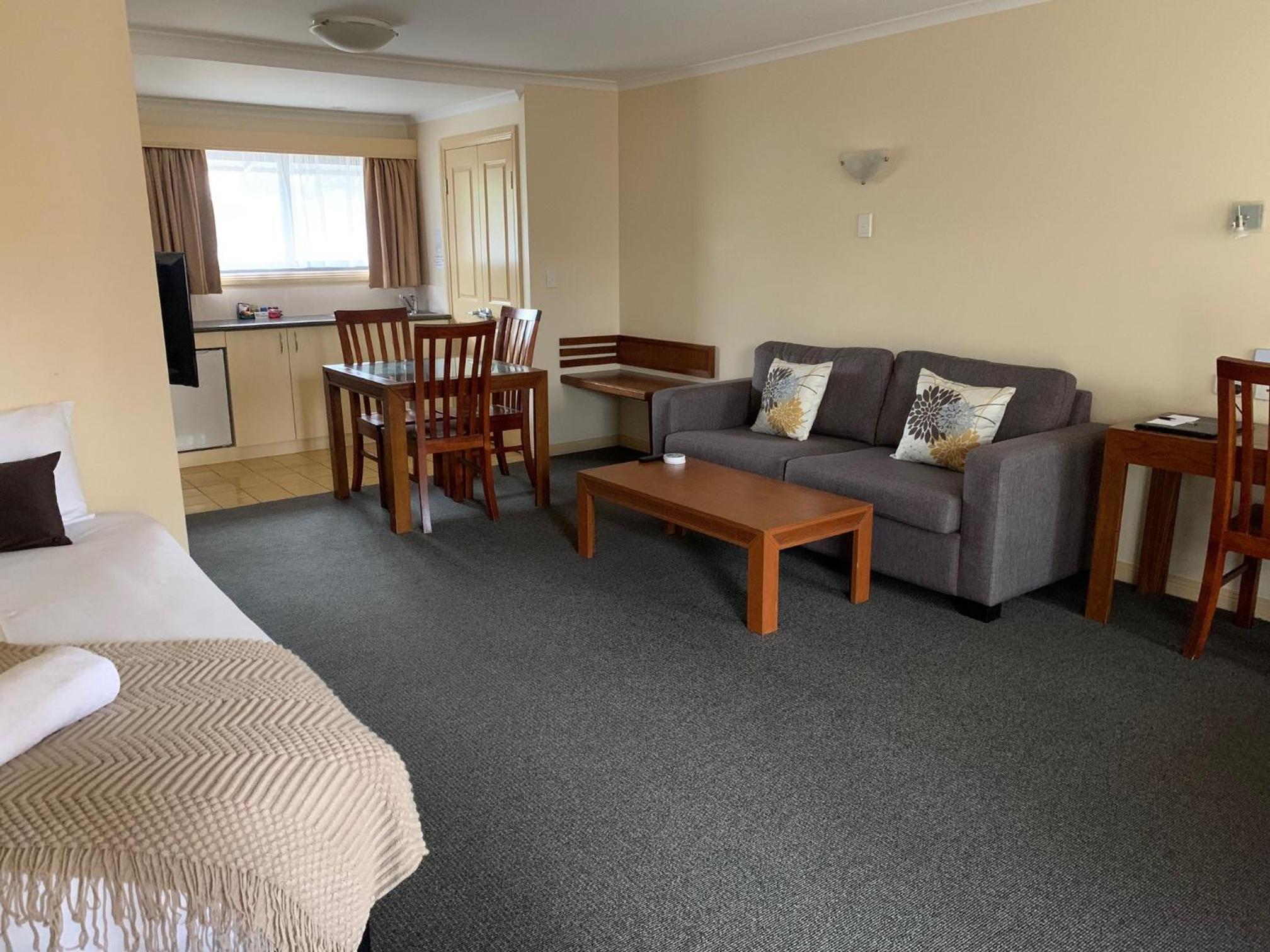 Armidale Pines Motel