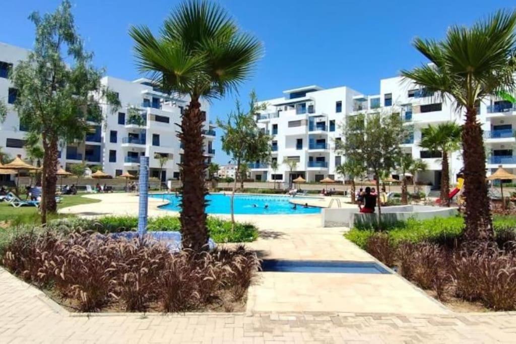 Appartement magnifique avec piscine view 3