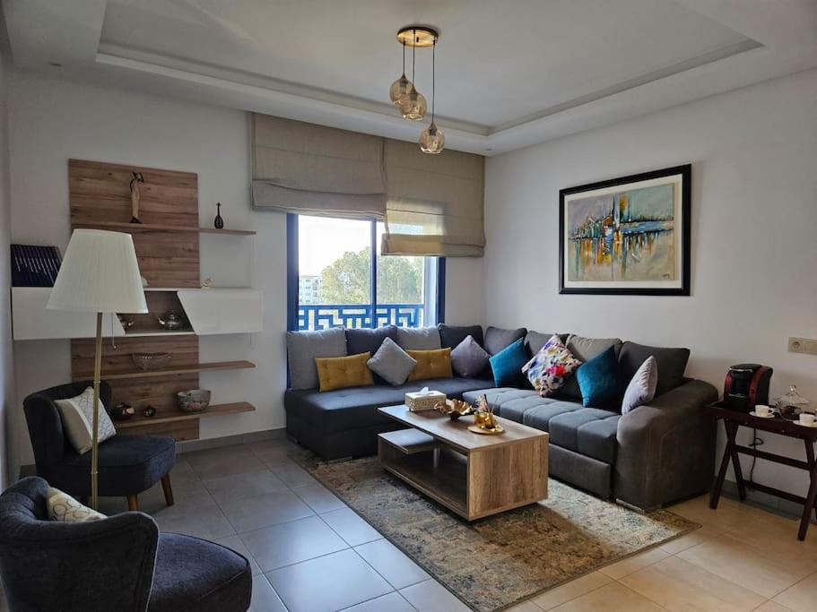 Appartement magnifique avec piscine view 4