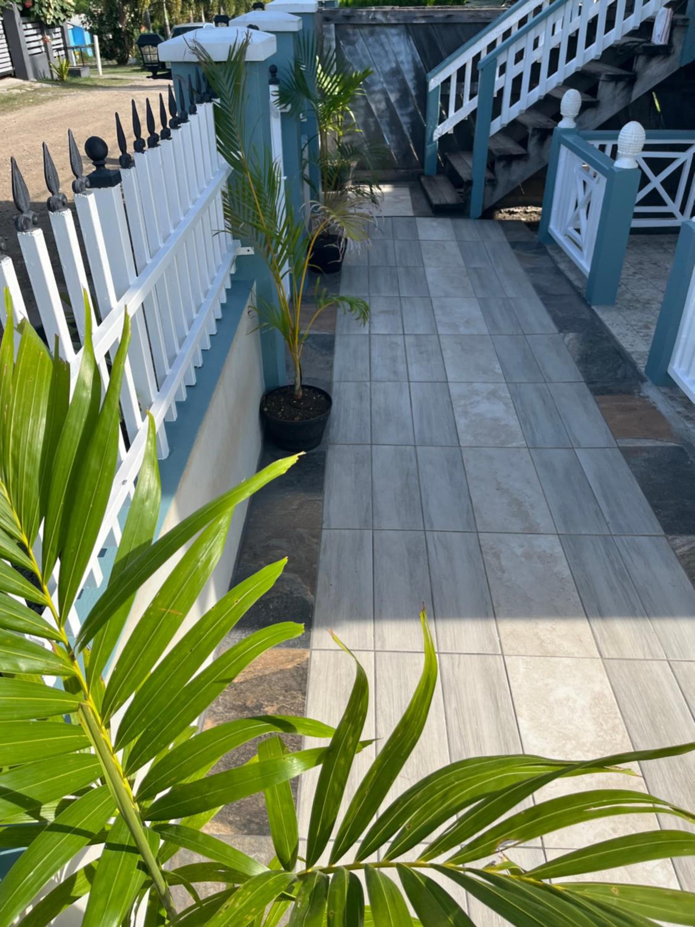Adama Suites Studio 1B