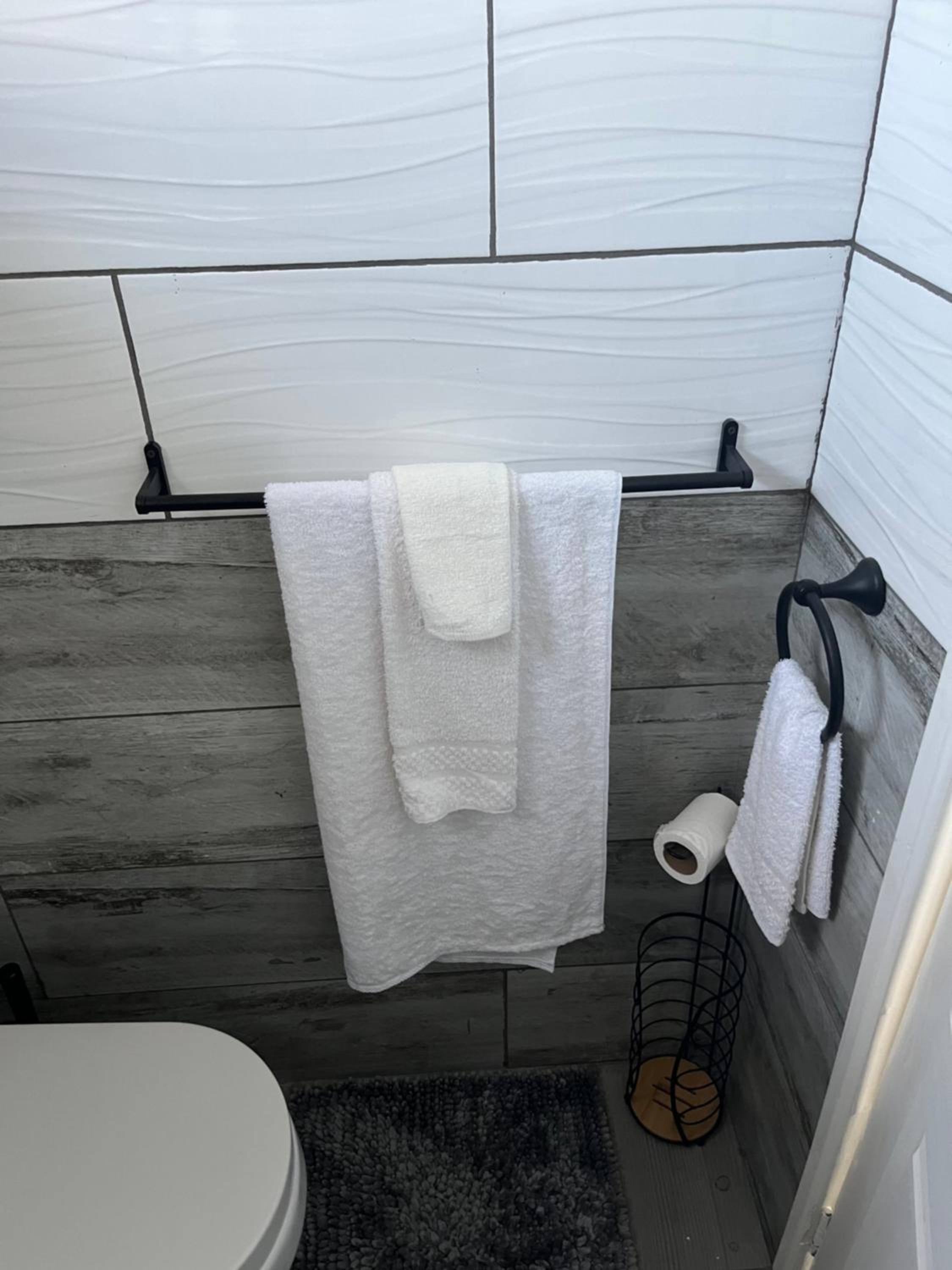 Adama Suites Studio 1B