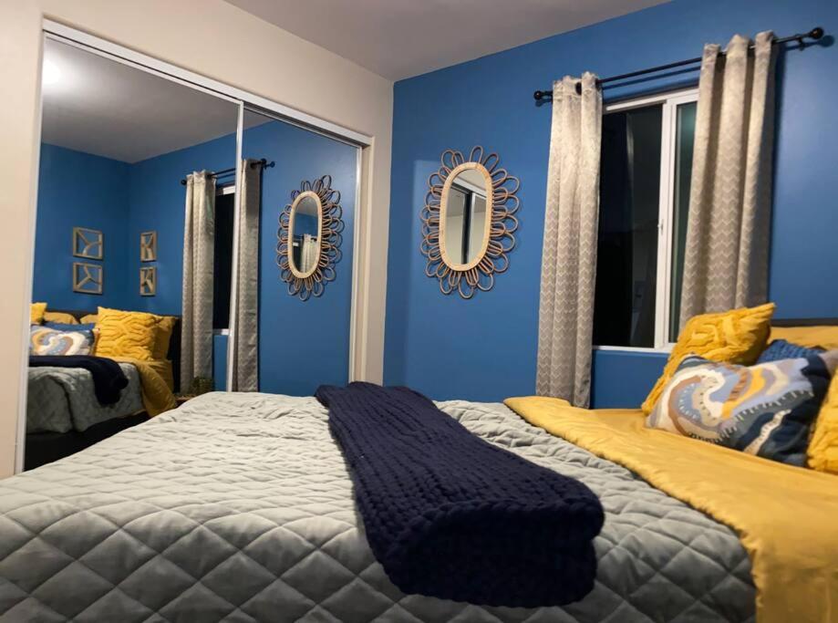 Huge 10 bedrooms! South of DTLA