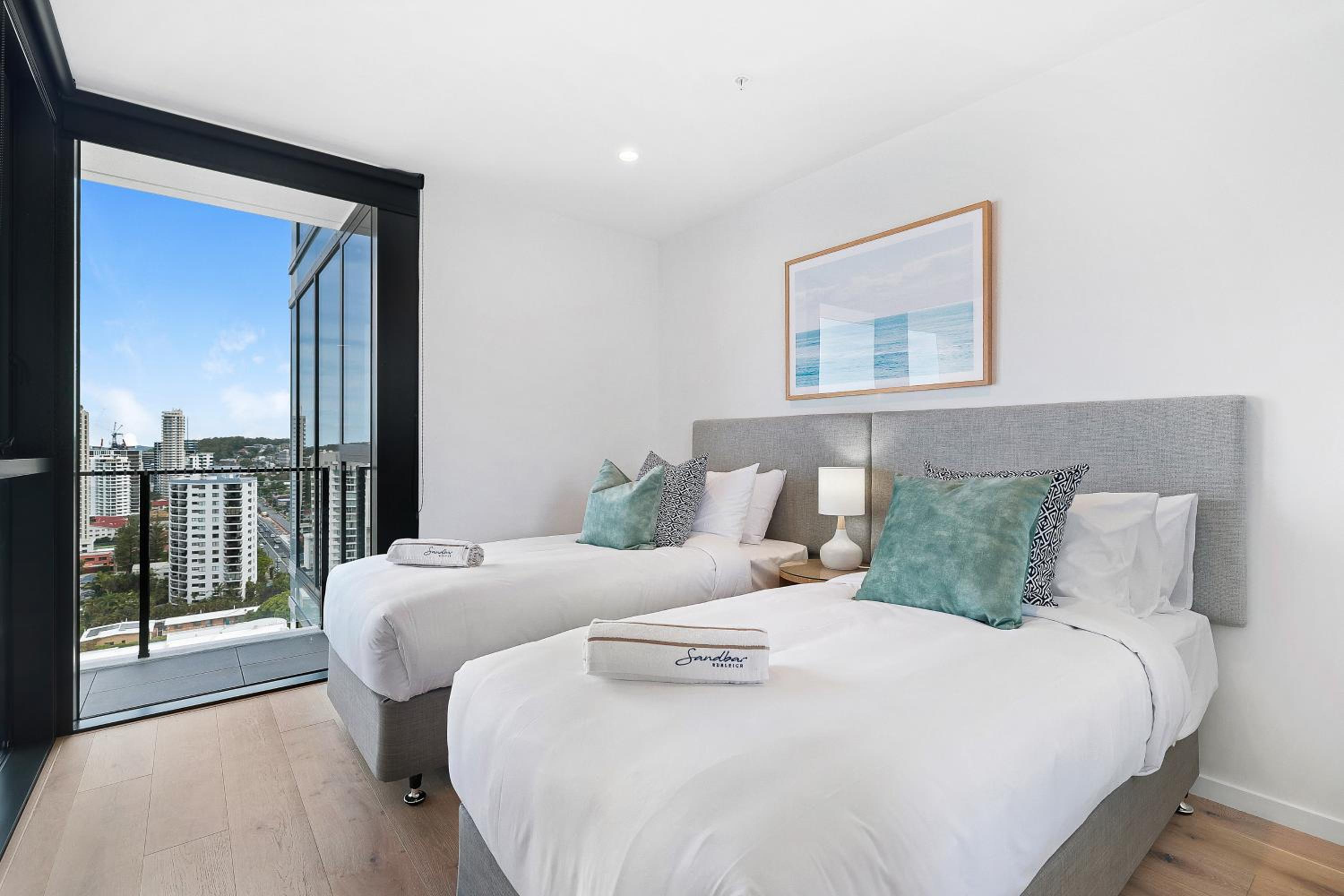 Sandbar Burleigh - Official