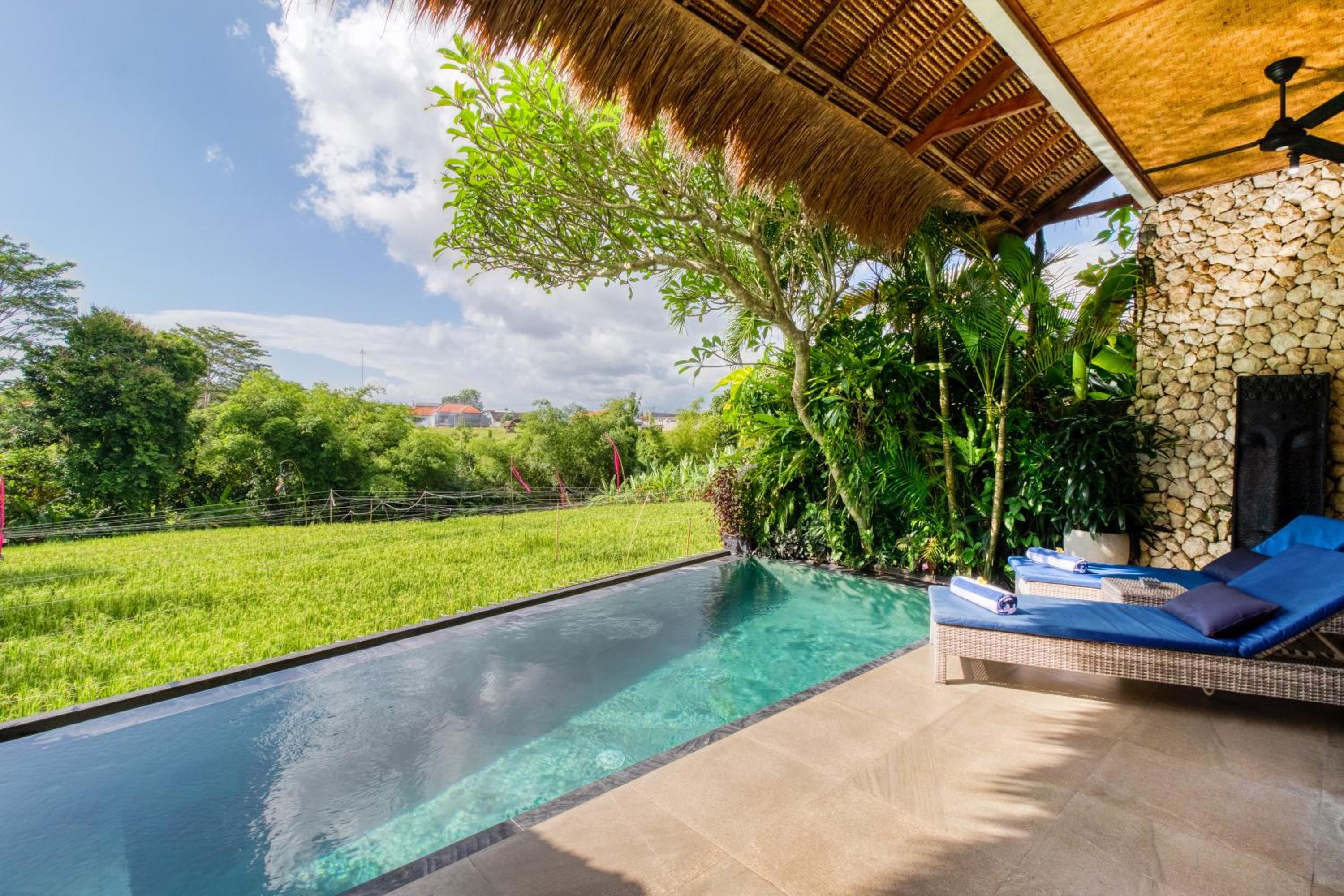 Unspoilt Rice Paddy Views, 2BR, Sleeps 4, Private view 2