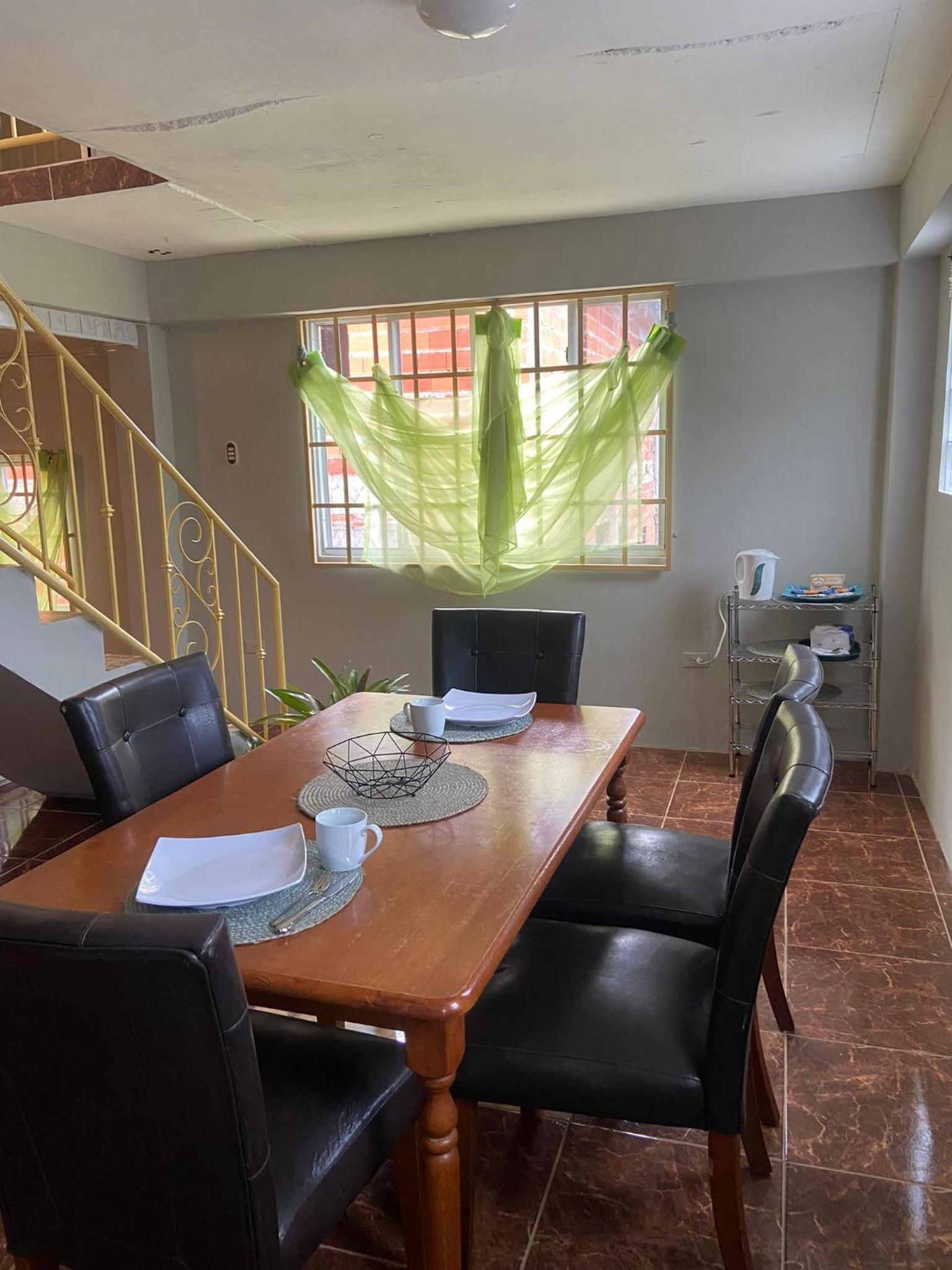Hidden Treasures Bed & Breakfast