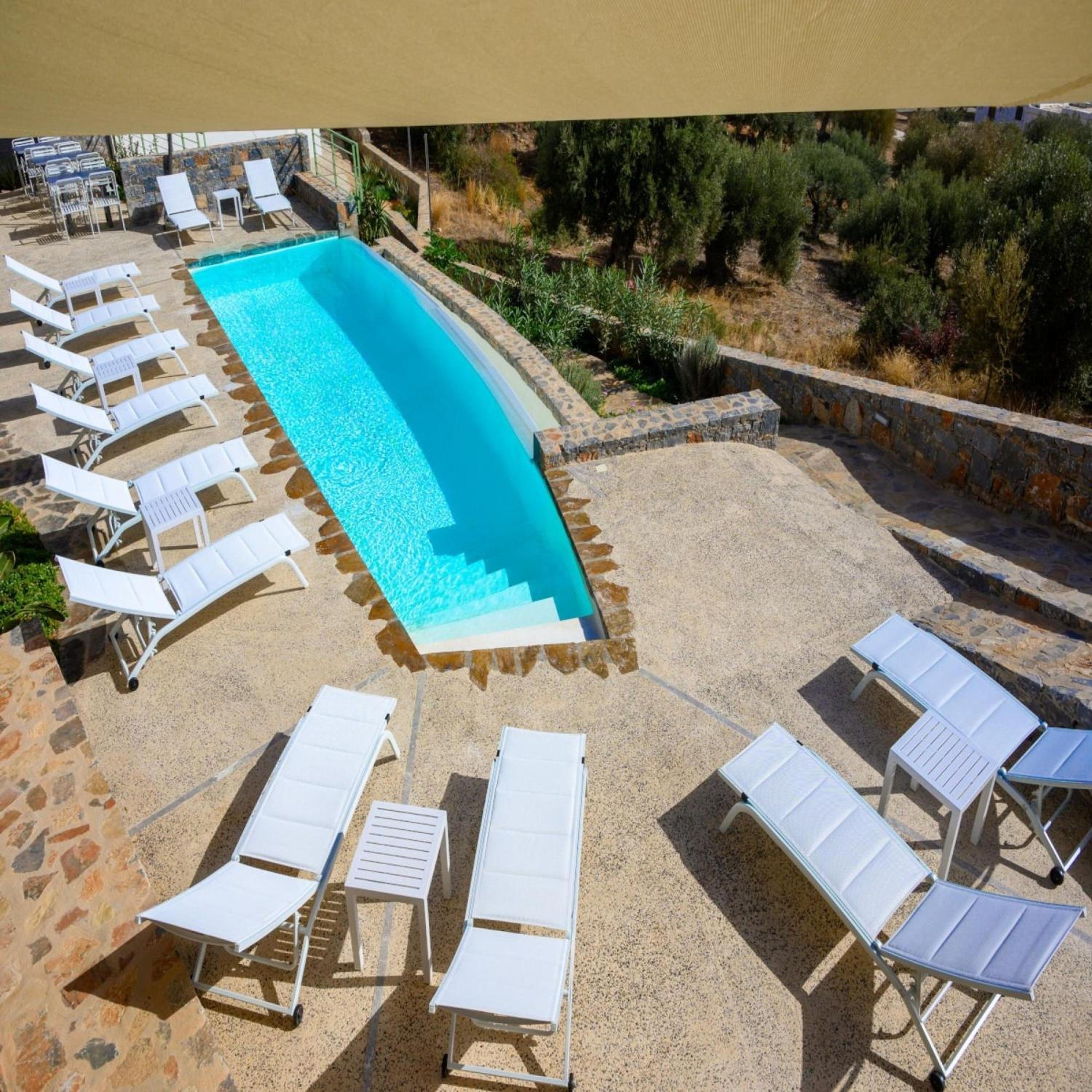 Roots Suites in Crete view 5