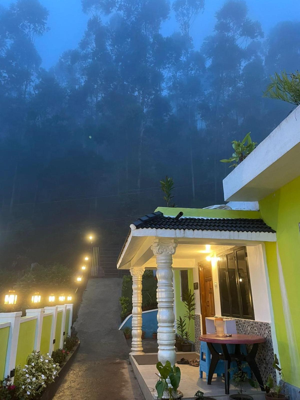 Mountain cheers munnar view 3