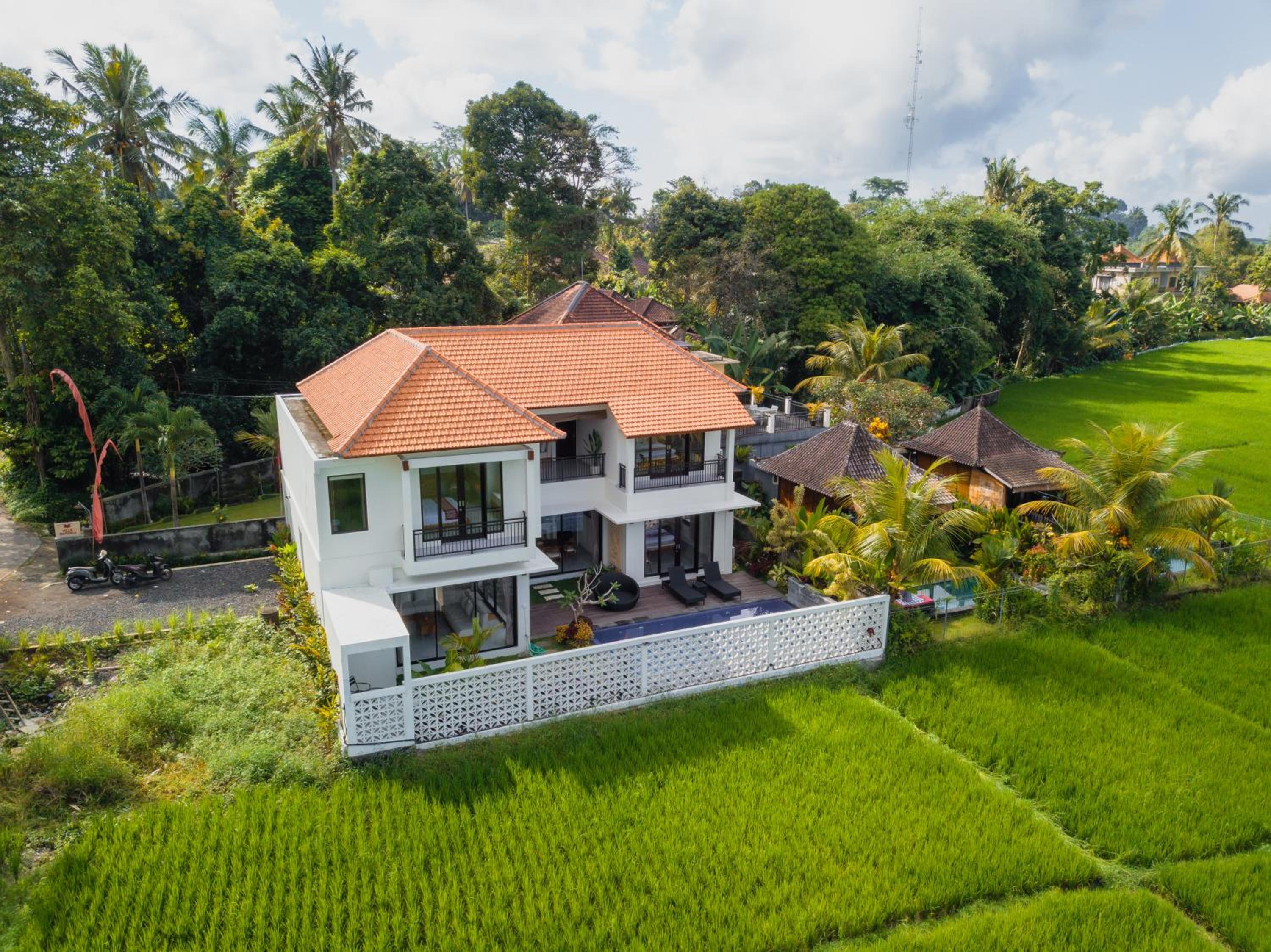 Mahadewi Sunset Villa