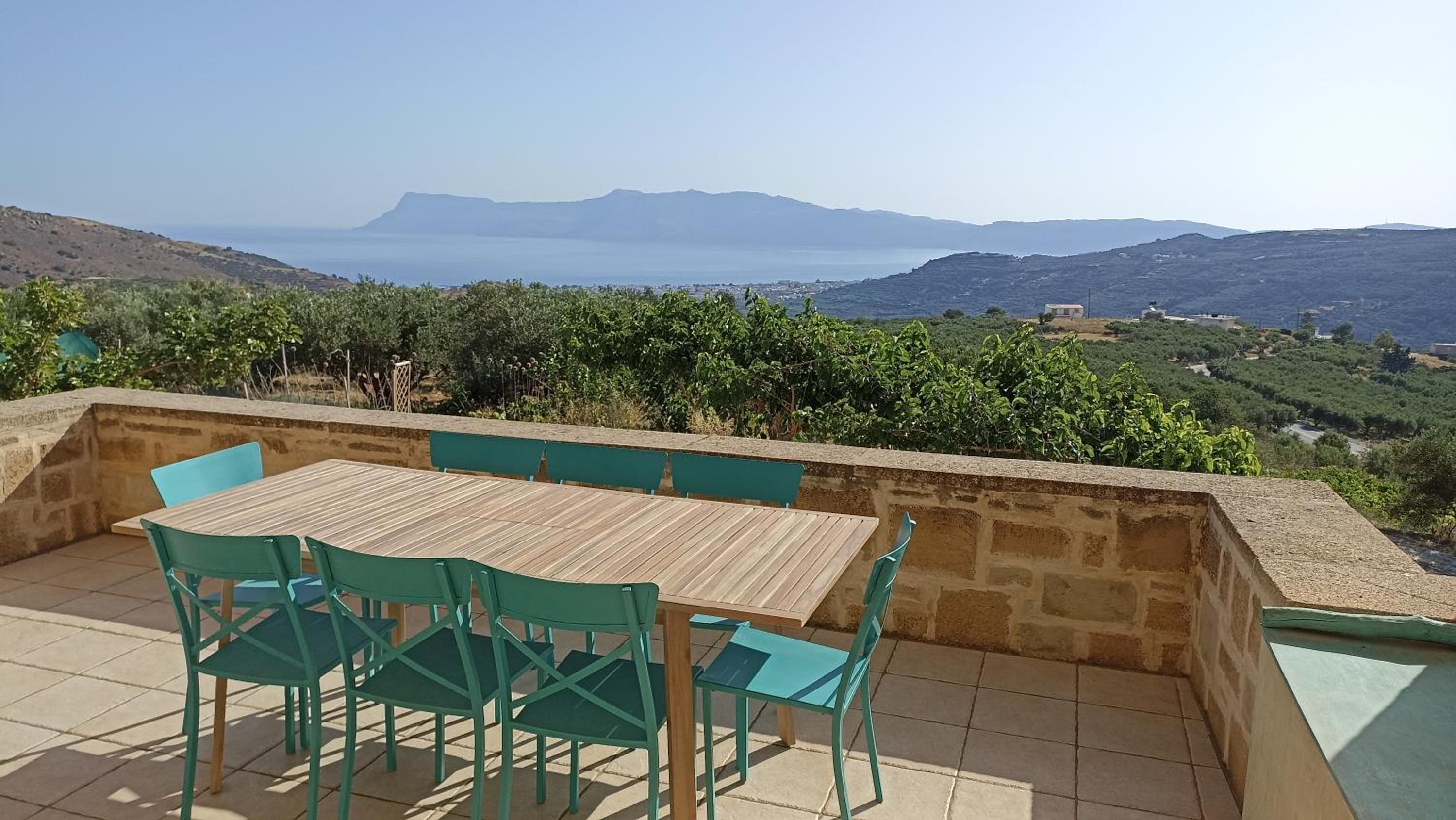 Mulberry Hill - amazing panoramic views - Kissamos view 3