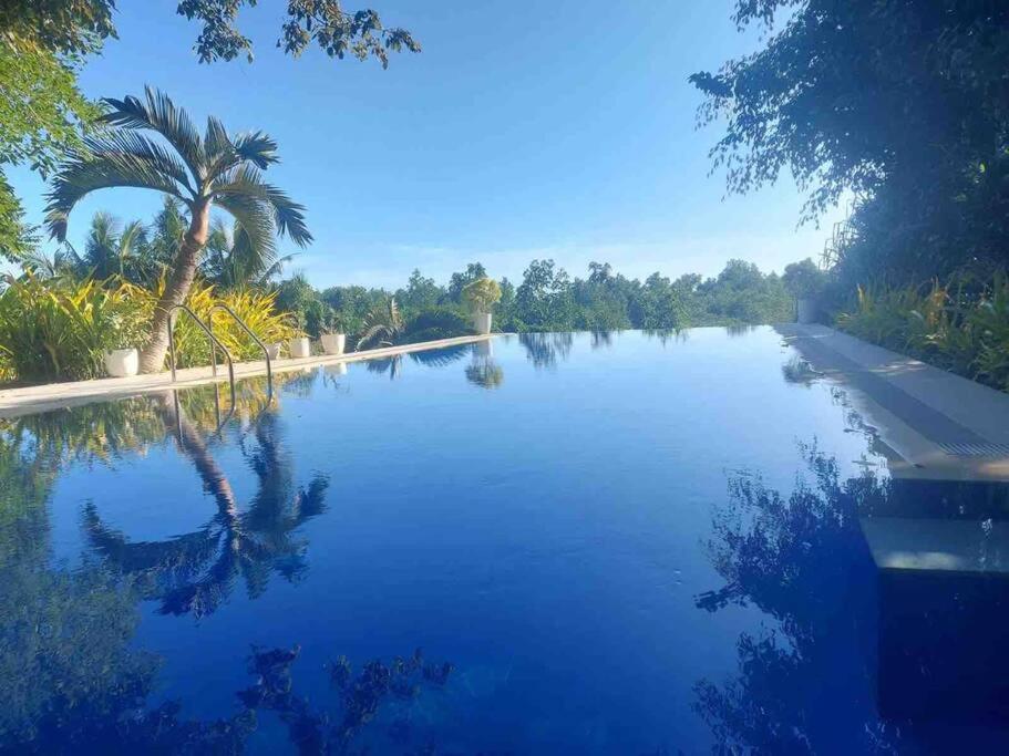 Vista Verde, Family Living